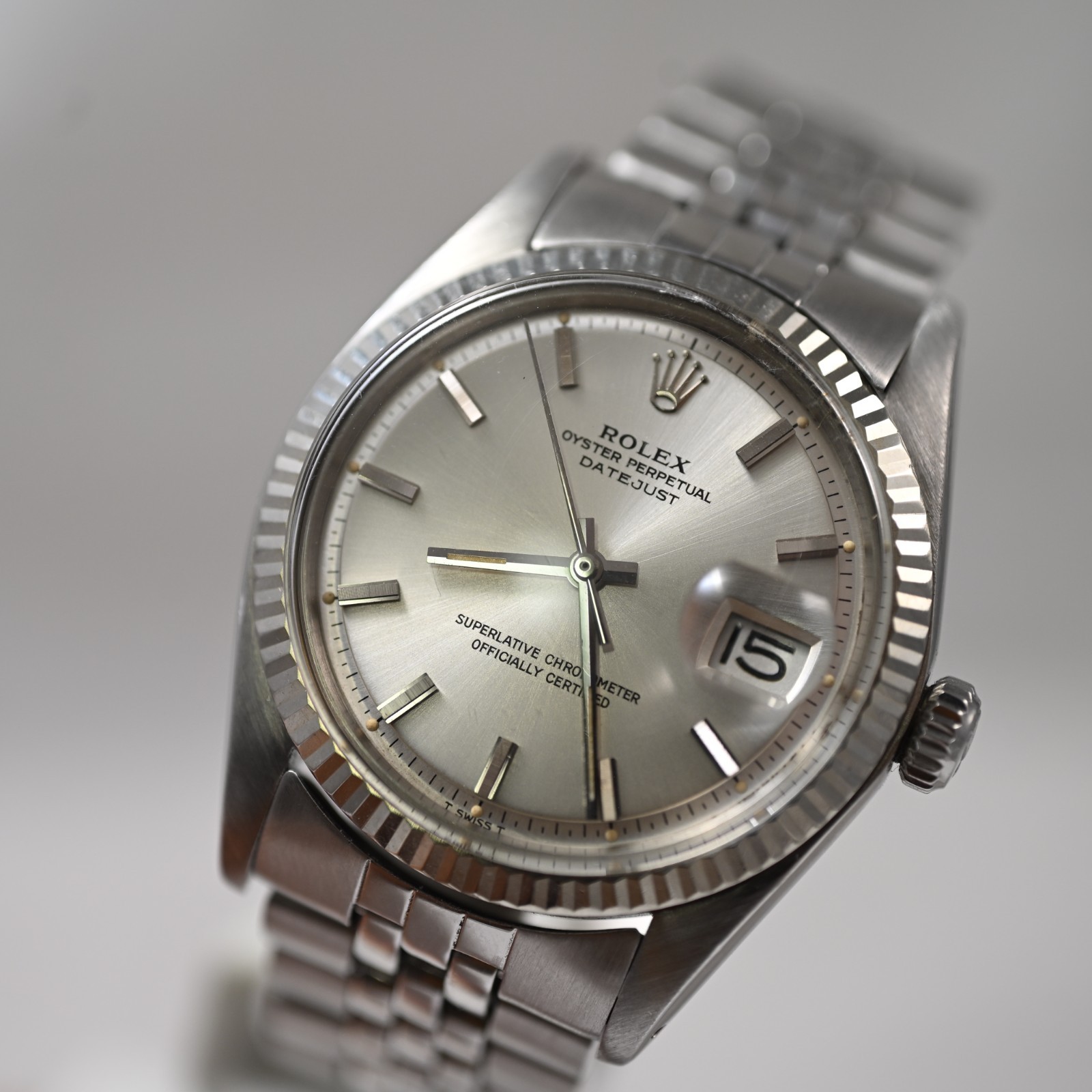 VINTAGE ROLEX OYSTER DATEJUST 1601 SILVER TONE DIAL 14K GOLD SS MEN WATCH