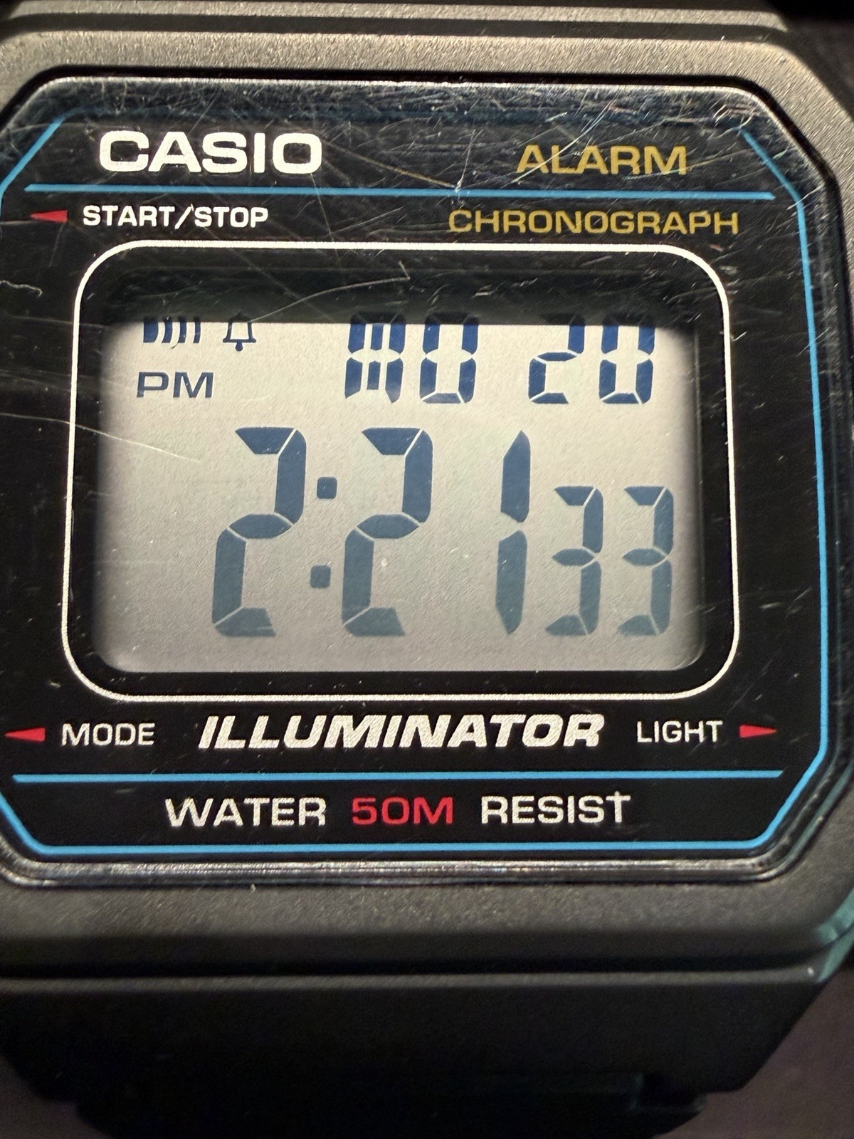 Casio Illuminator W-127H Men’s Digital Quartz Watch – Rubber Strap, Works Great!