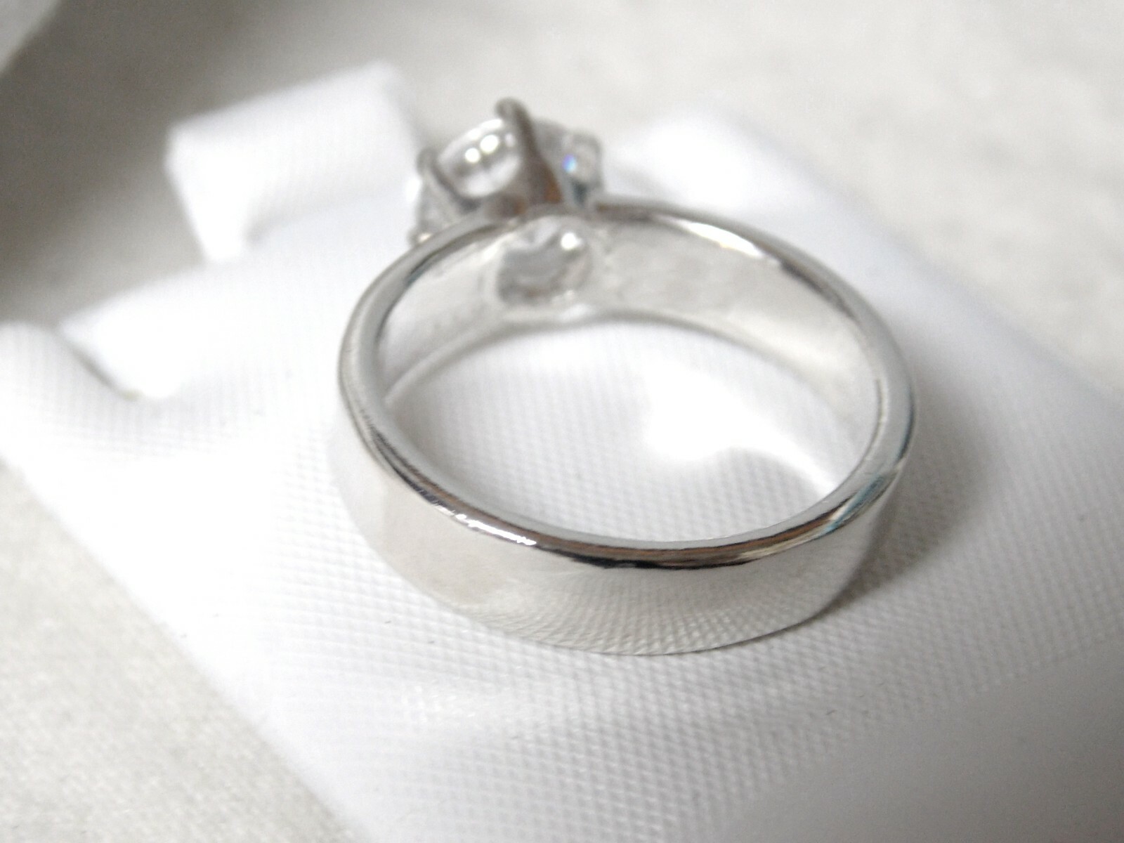 White Zirconia – Size 6.5 Ring – 925 Sterling Silver USA Made – 4.5mm Wide Band