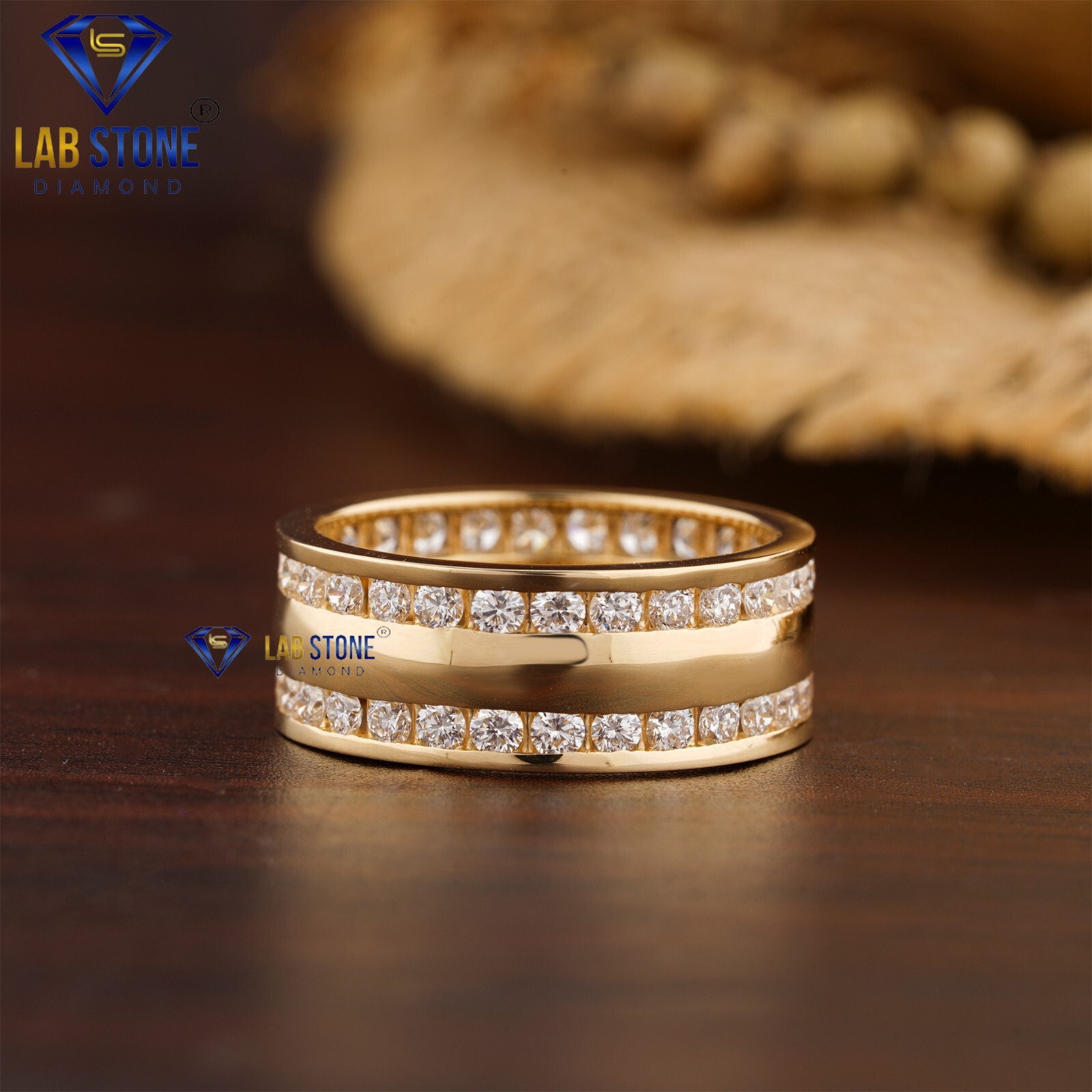 1.67 TDW Round Cut Lab-Created Diamond Yellow Gold Ring EF Color VS Clarity
