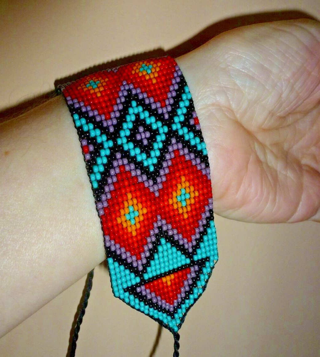 Artisan Handcrafted Turquoise Red Yellow Black Bead Bracelet 7″ Gift