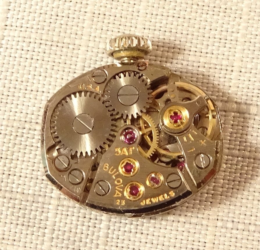 Bulova Wristwatch 23J Antique Ladies 5AT Rolled Gold Plate 6 Diamonds