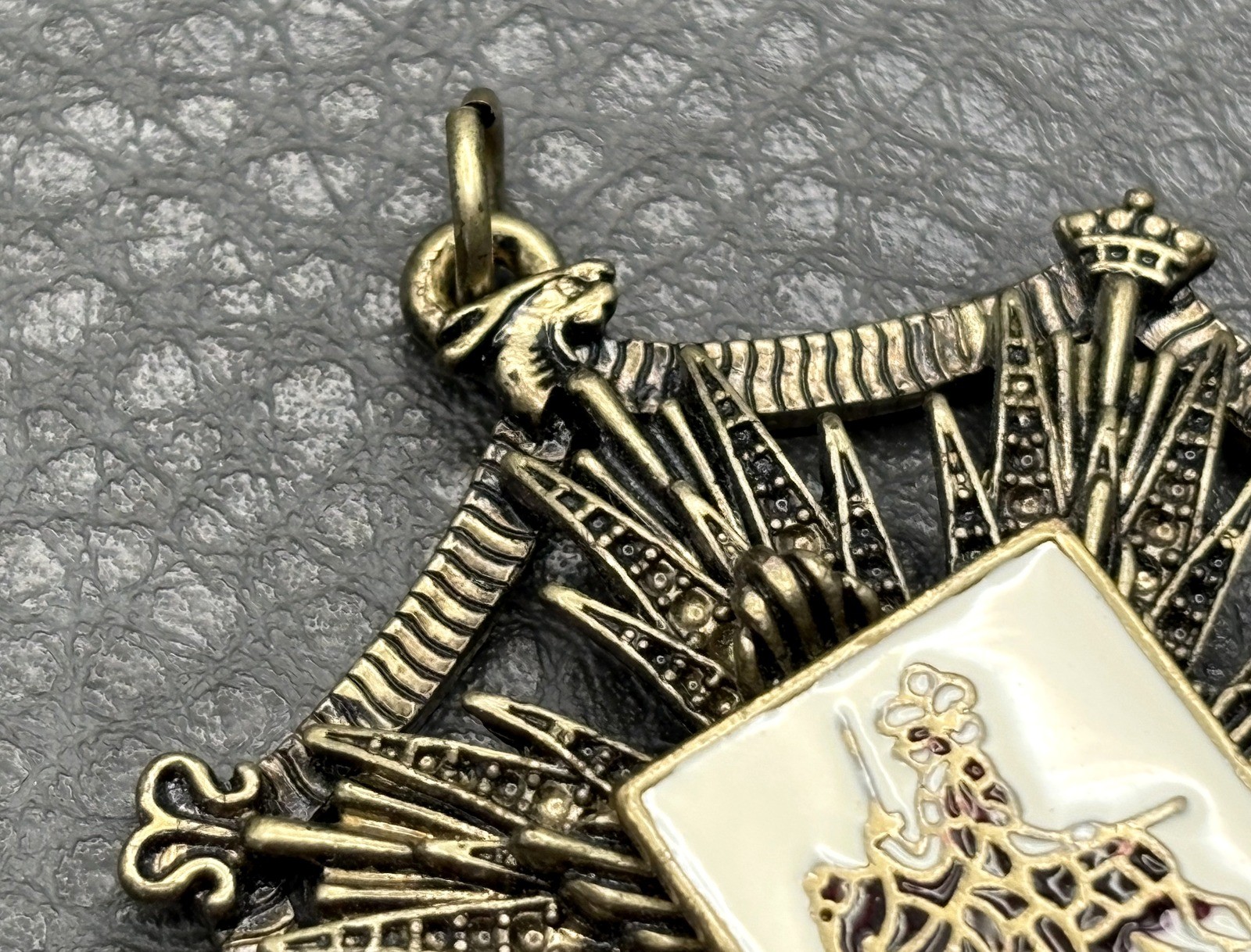Vintage Large Heraldic Lion Knight Rampant Coat of Arms Pendant Brass Tone