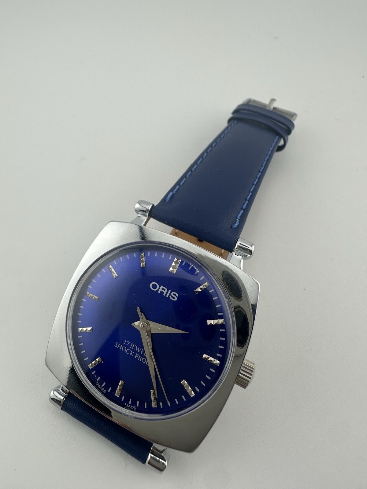 VINTAGE ORIS Swiss Hand-Wind Mechanical 17 J Men’s Wristwatch