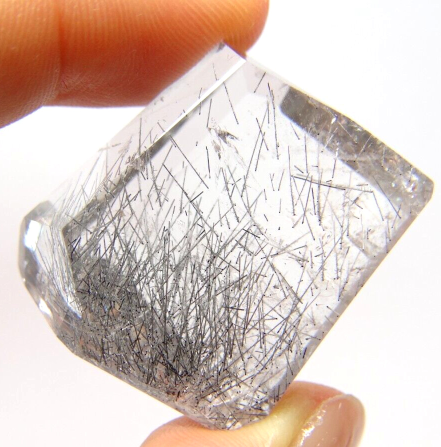IP-2 Tourmalinated Quartz 111.90ct 32x27x21mm Black needles Free Form
