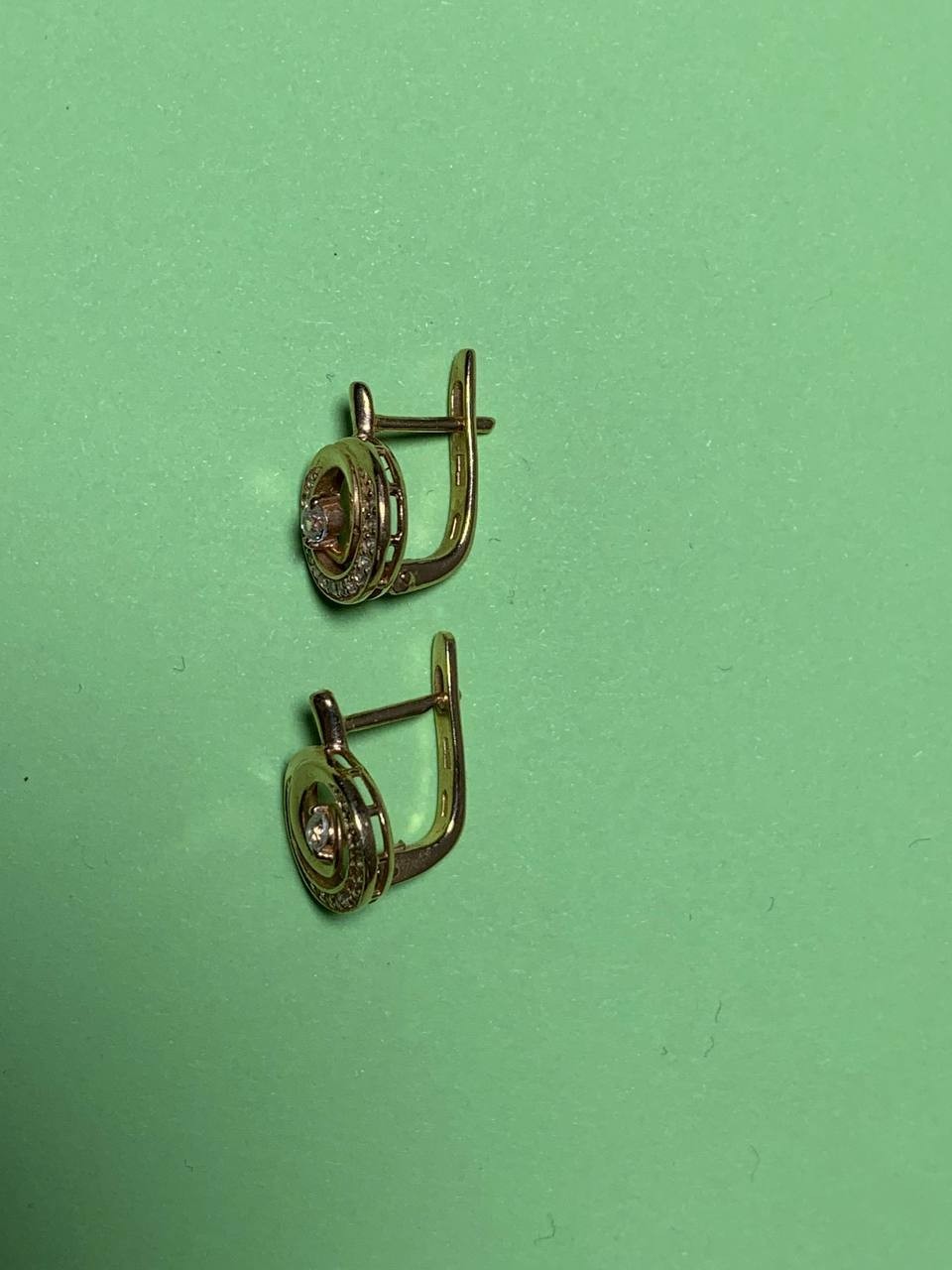 Vintage earrings from Ukraine made of 14-karat gold (583 assay value), Ukrainia