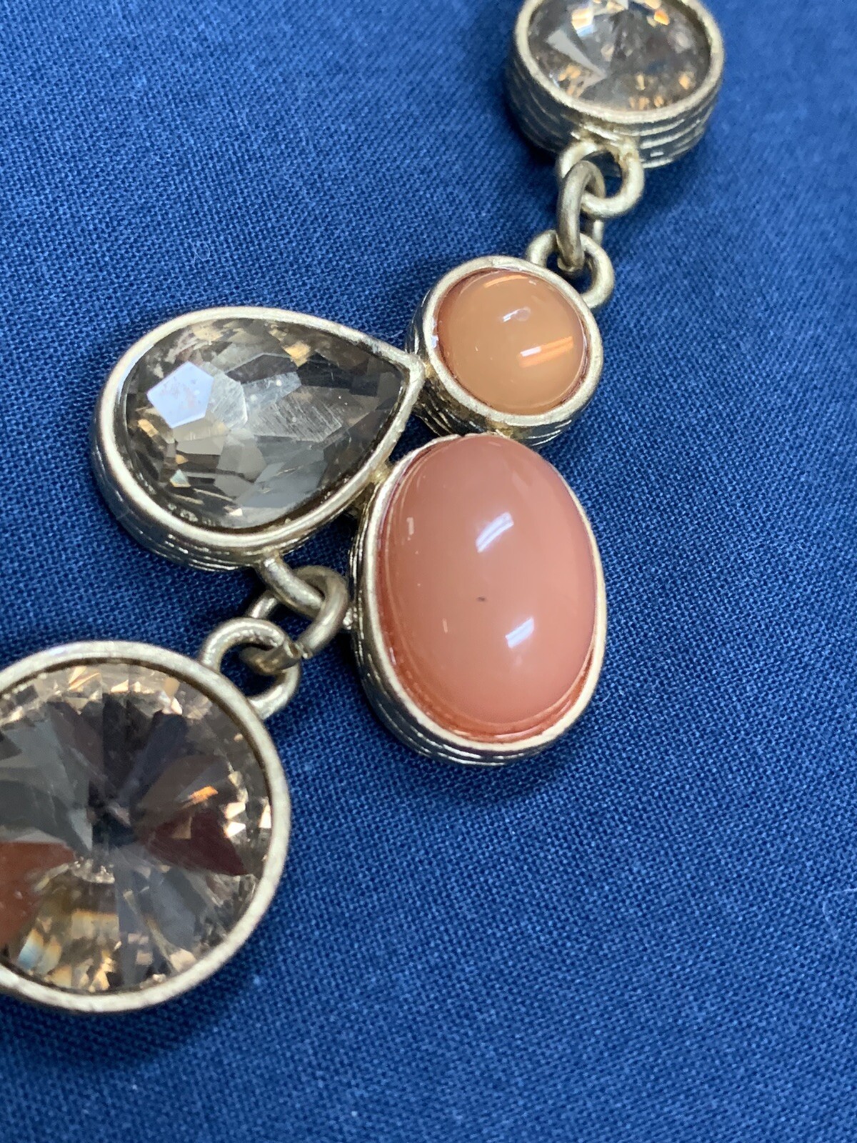 Goldtone Beaded Peach Statement Necklace 16″ – 18″