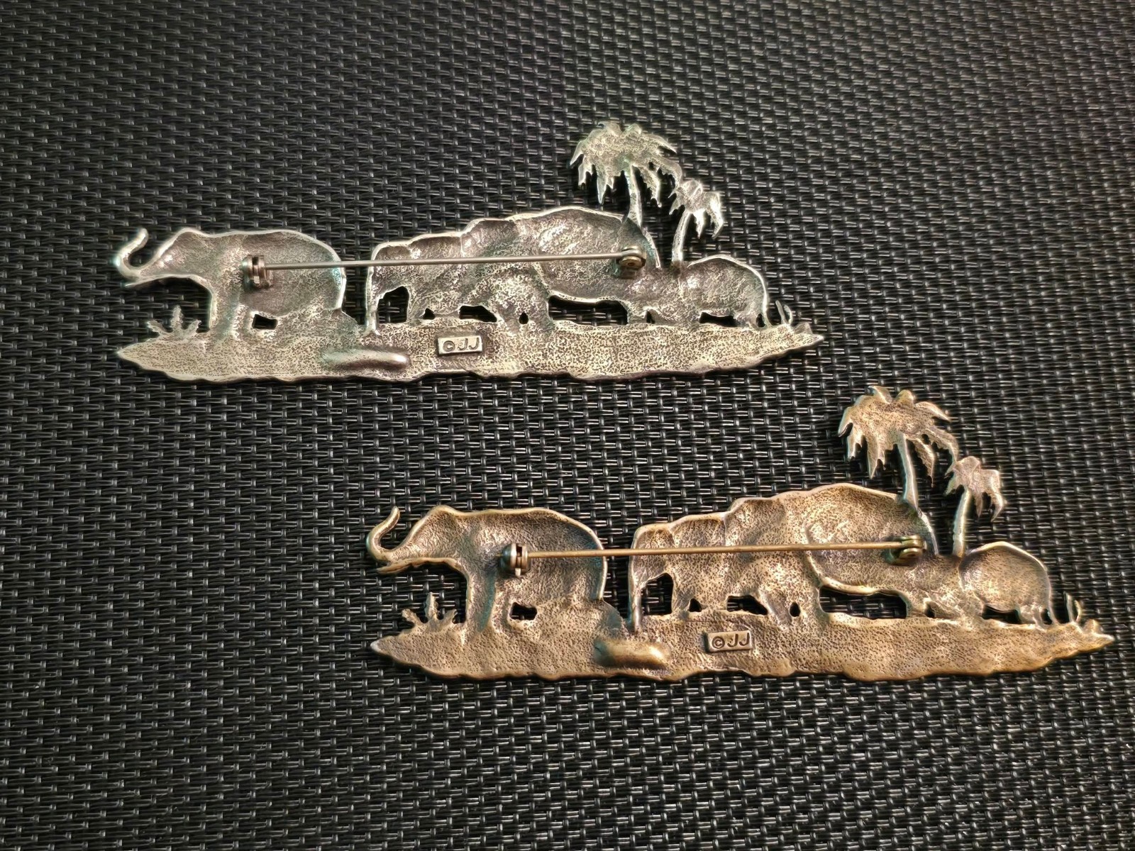 JJ Jonette ELEPHANT FAMILY WALK Pins Brooches – Silvertone & Bronze – Set of TWO