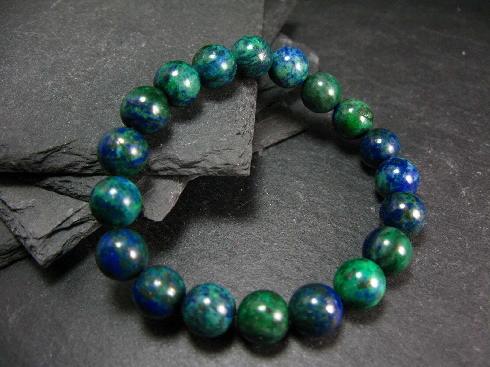 Quantum Quattro Genuine Bracelet ~ 7 Inches ~ 10mm Round Beads