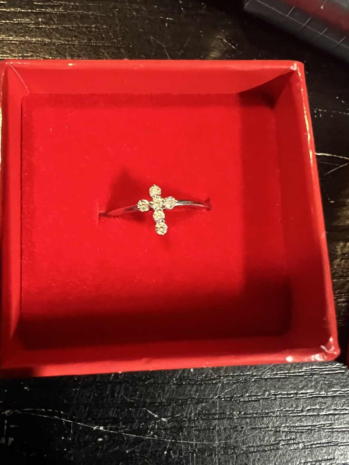 .06 ctw Round Cut Diamond Prong Set Cross Ring 14k White Gold Size 5.5approx.
