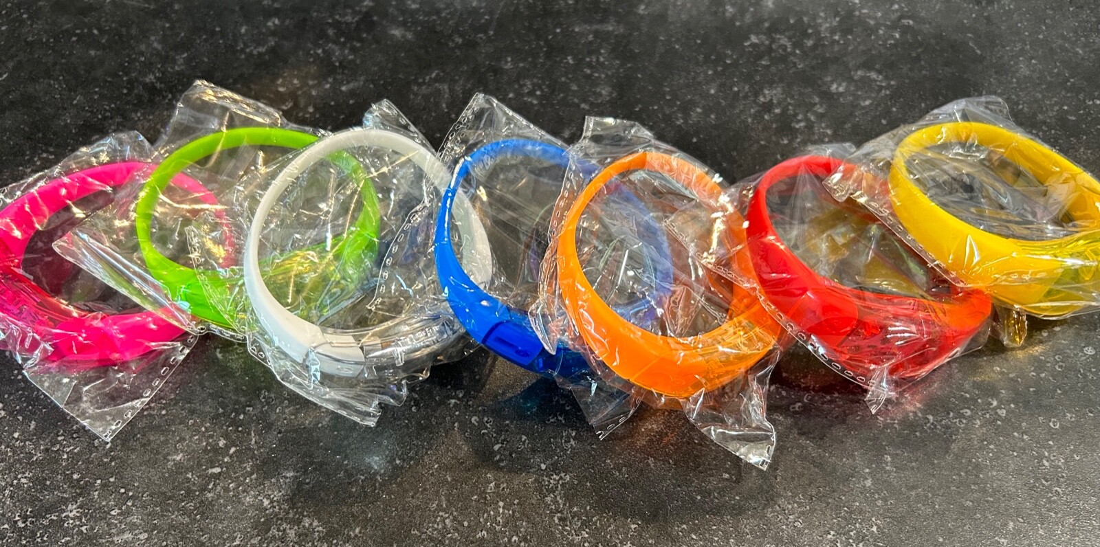 2X 4X PACK LIGHT-UP BRACELETS LED Glowing Flash Motion & Sound Music Activated
