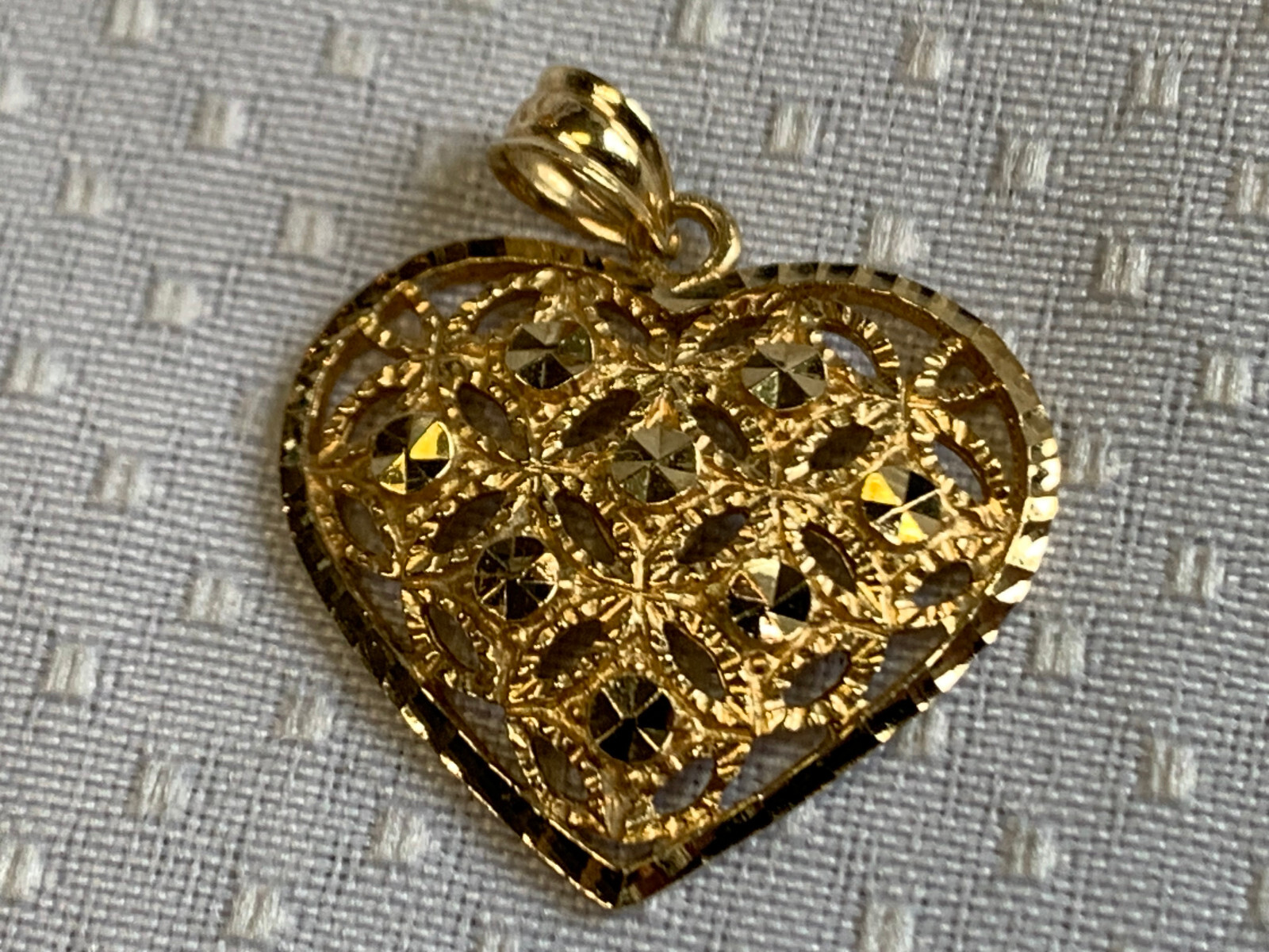 14K Yellow Gold Heart Pendant Beverly Hills Gold 1.95g Fine Jewelry Charm