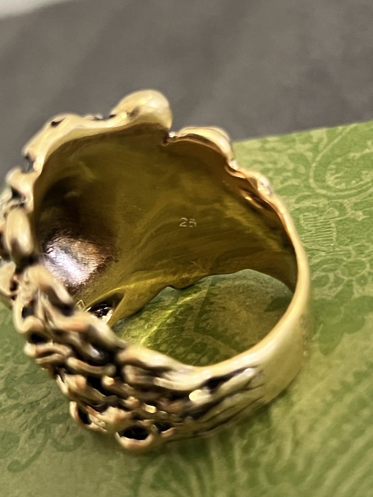 Gucci Lion Head Ring Gold Metal Rare Size IT25 US11 65mm Cat Feline Tiger Garden