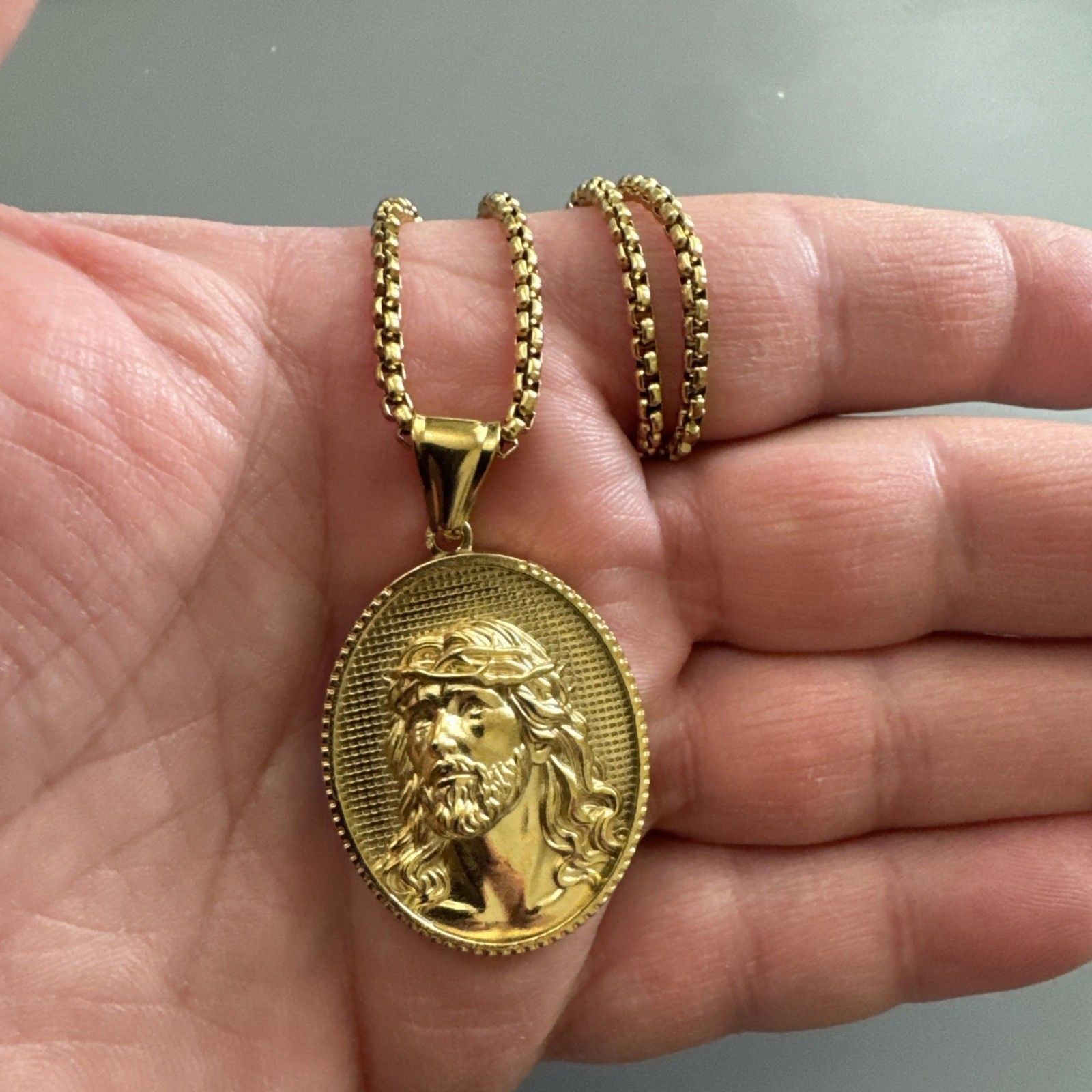 Jesus Christ Head Stainless Steel Pendant 24” Chain Religious Christian Gold