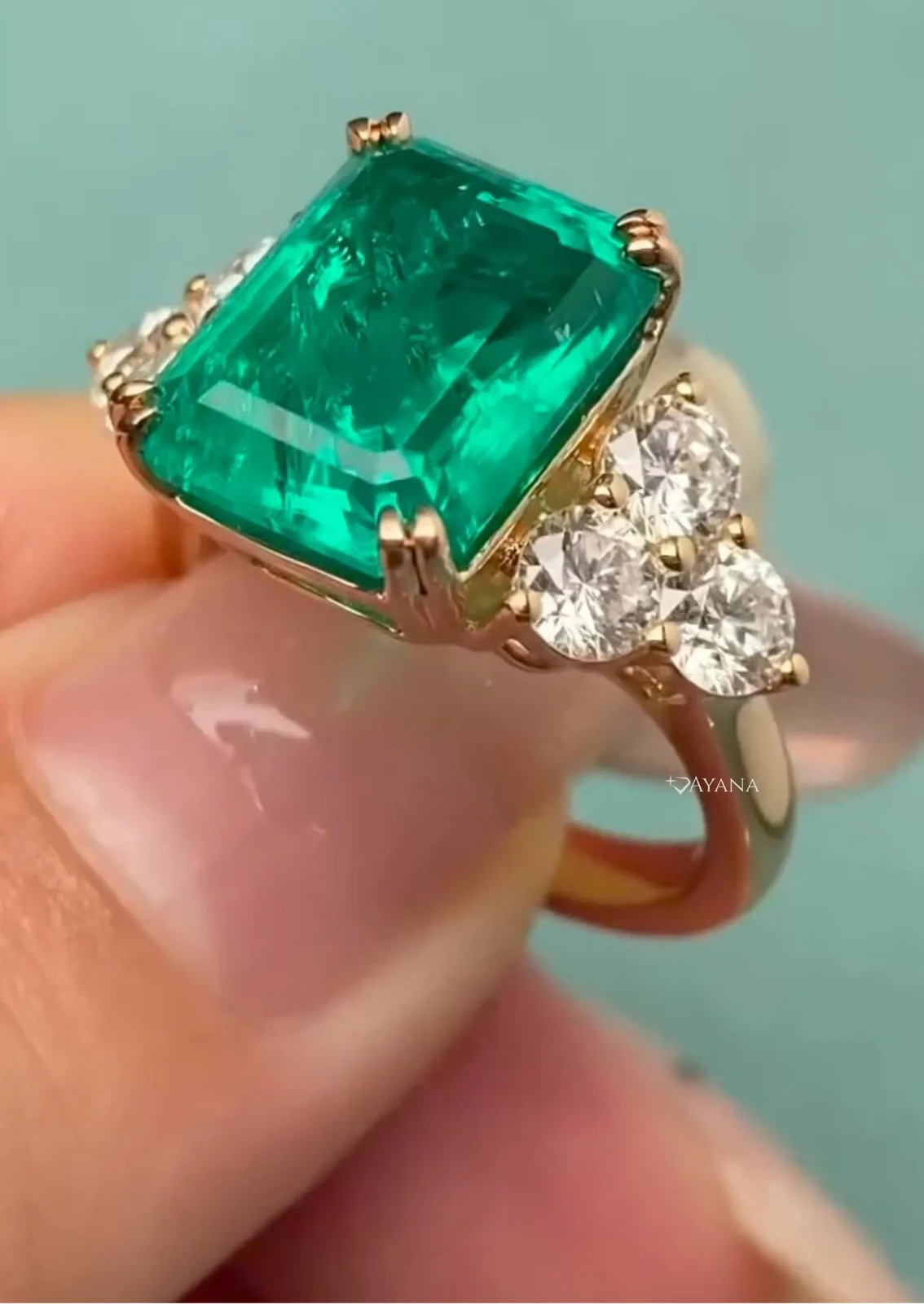 10.59 Ct Emerald Cut Natural Green Emerald & Diamond Wedding Ring 18K YellowGold