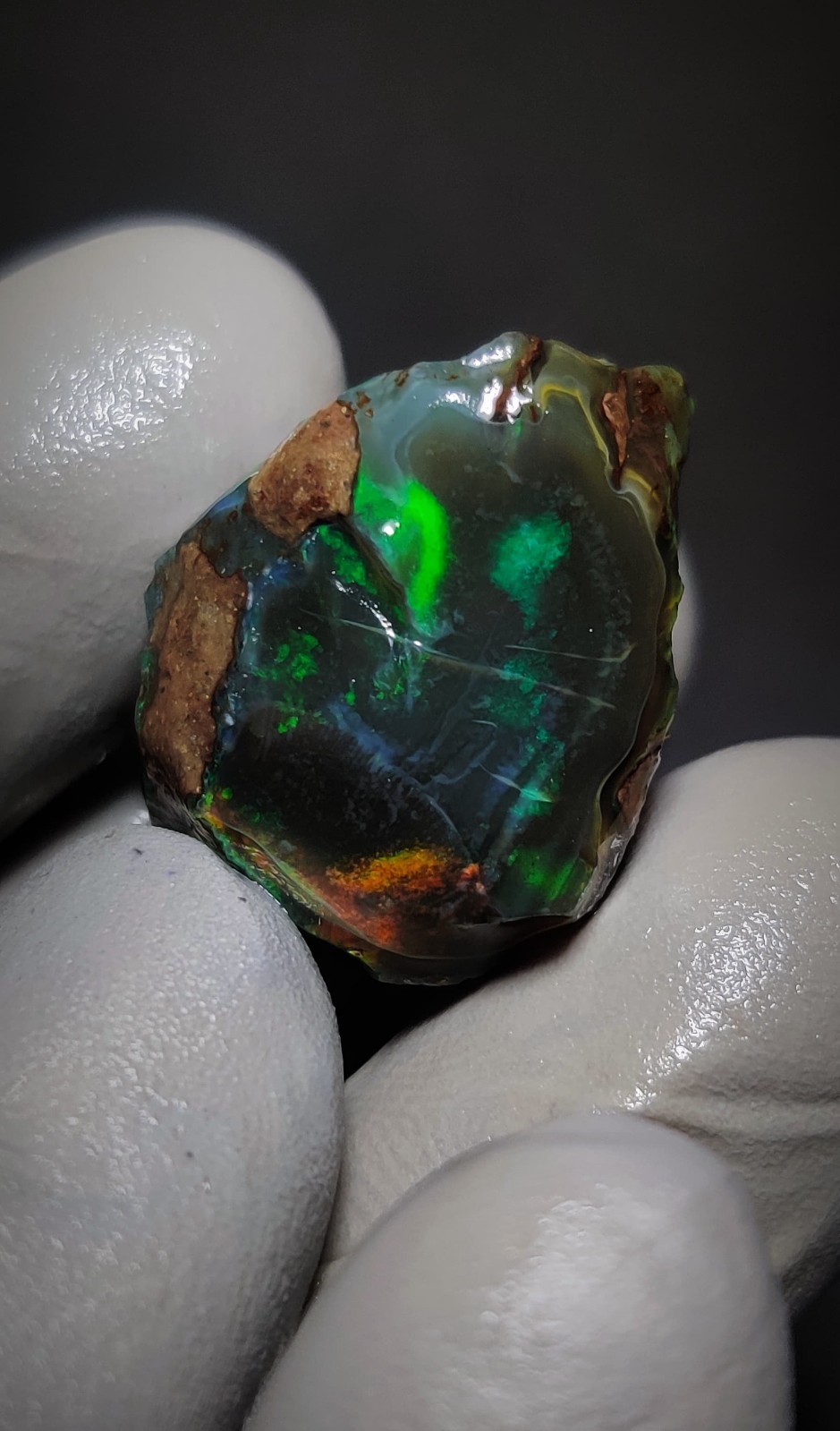 40 ct natural black ethiopian opal rough welo fire strong play of Color gemstone