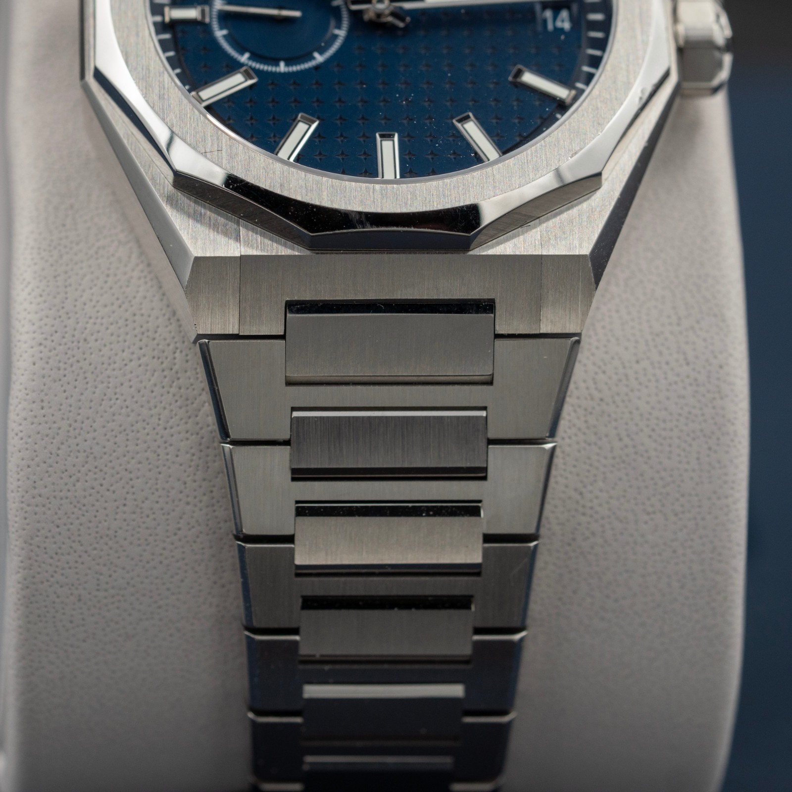 Zenith Defy Skyline | Ref. 03.9300.3620/51.I001 | 41mm | Blue Dial | Steel