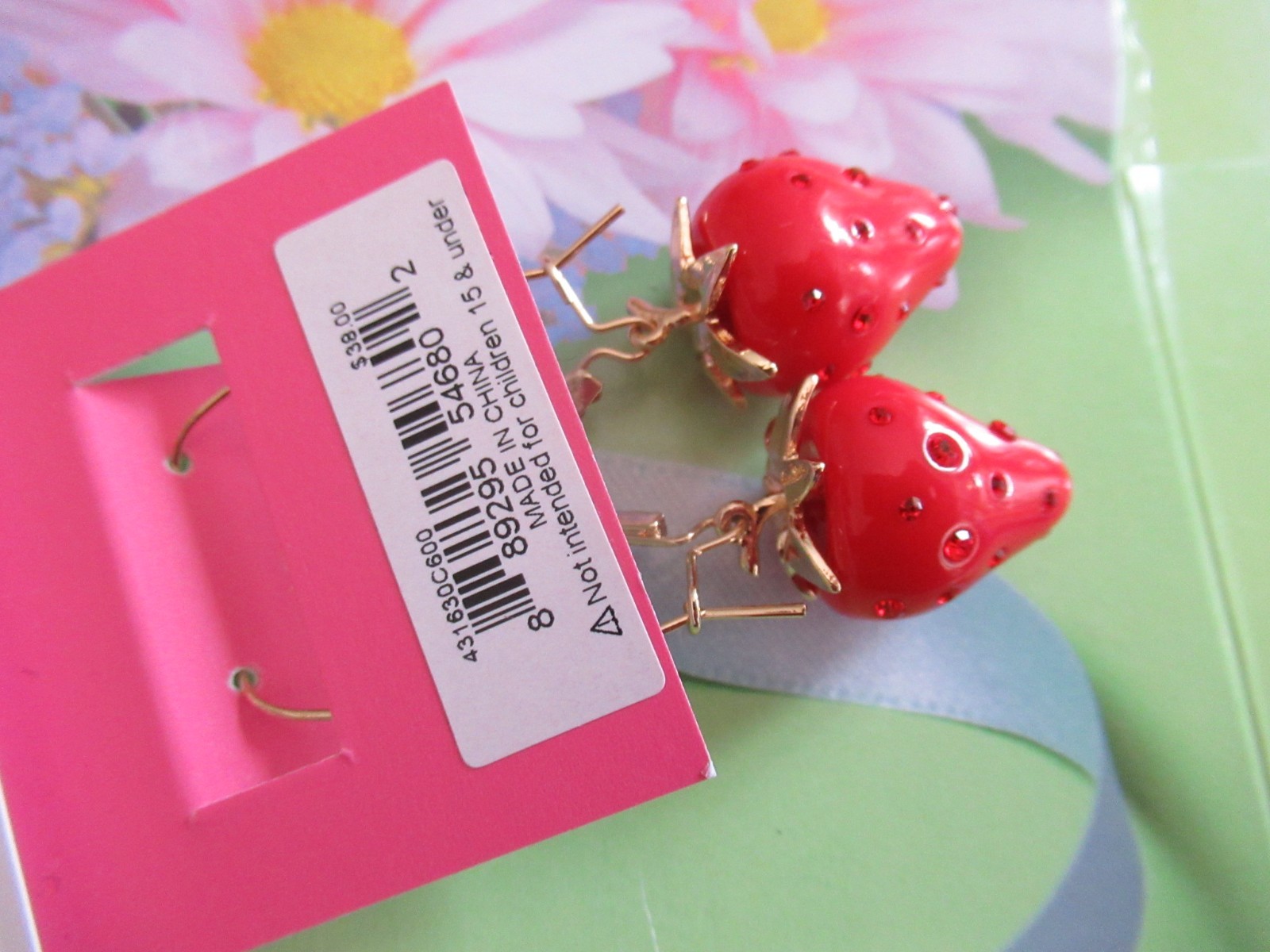 BETSEY JOHNSON Authentic Strawberry RED Rhinestones Sherperd Hooks Earrings