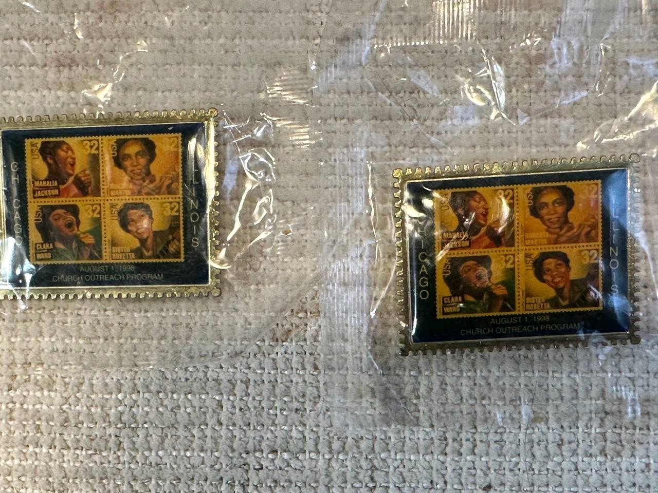Lot 2 Vintage USPS Gospel Stamp Pins 1998 Illinois NOS 033 292