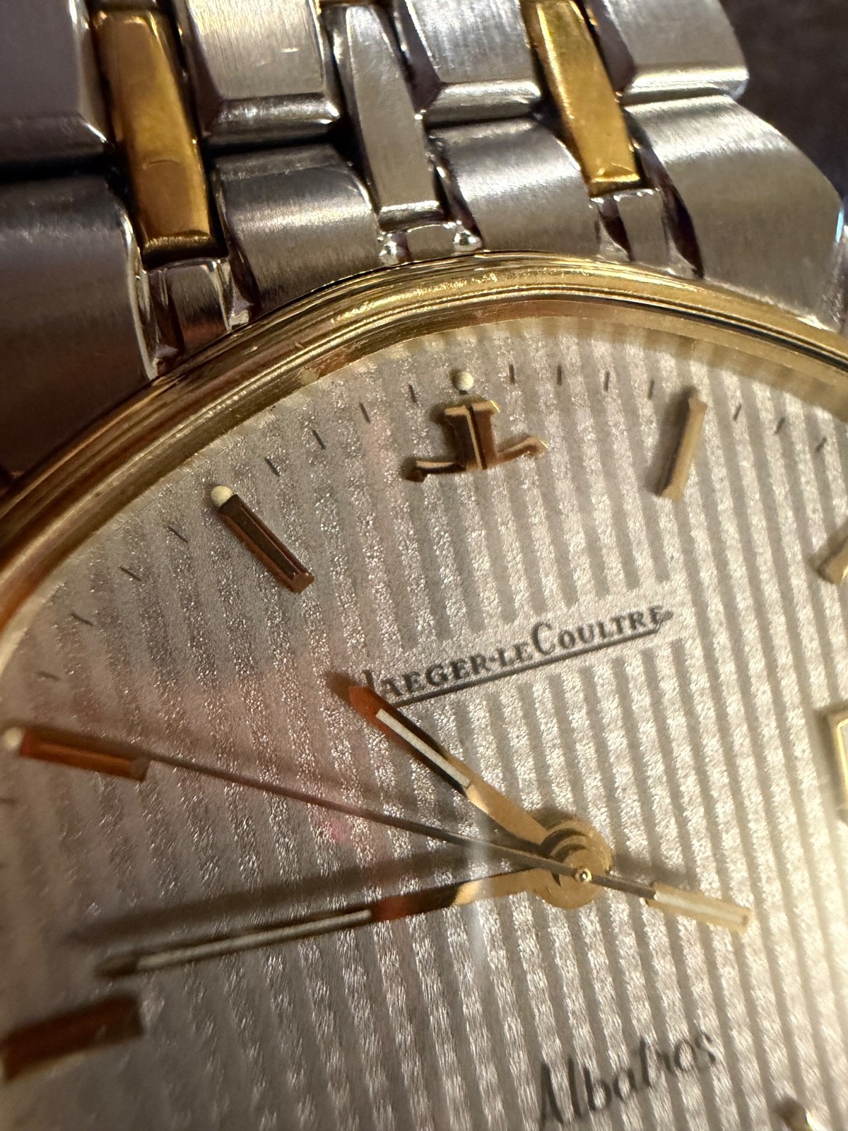 Jaeger-Le-Coultre Albatros Watch Sapphire Crystal Gold Bezel… ENDING SOON