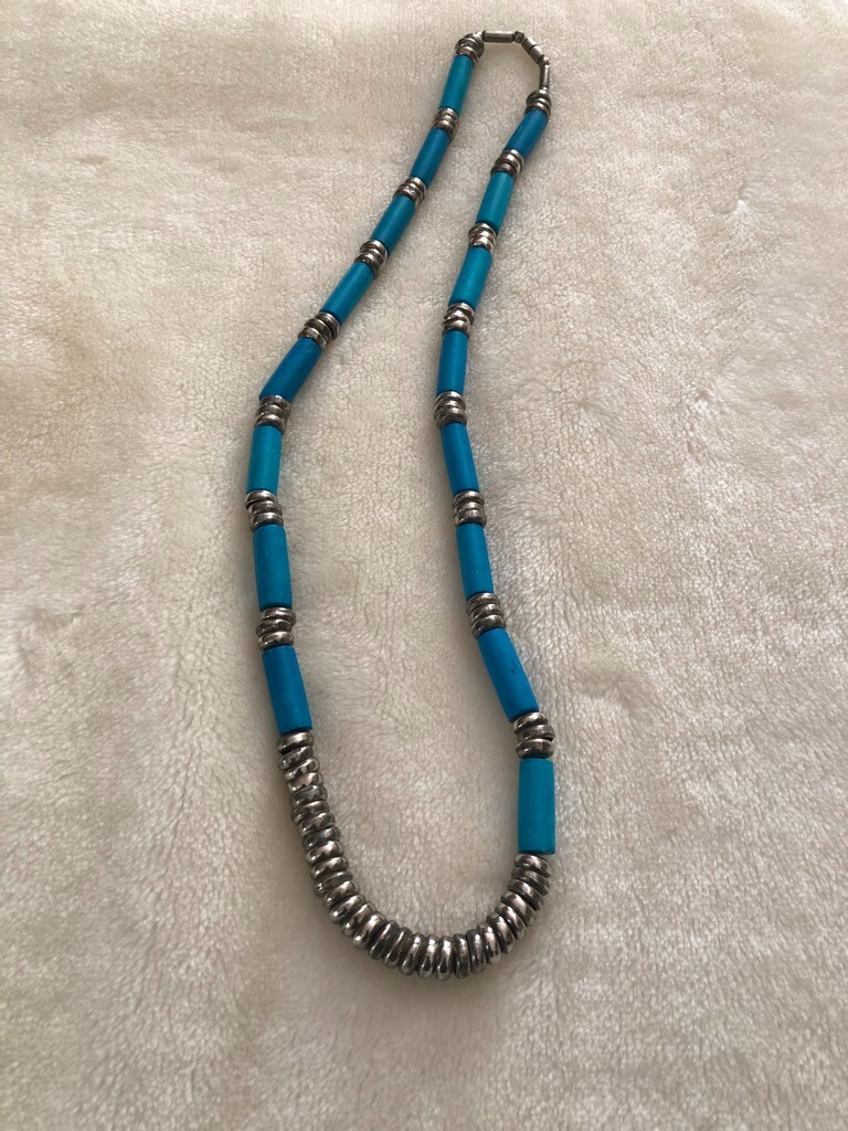 Turquoise colored and silvertoned necklace – authenticity not guaranteed, 16″