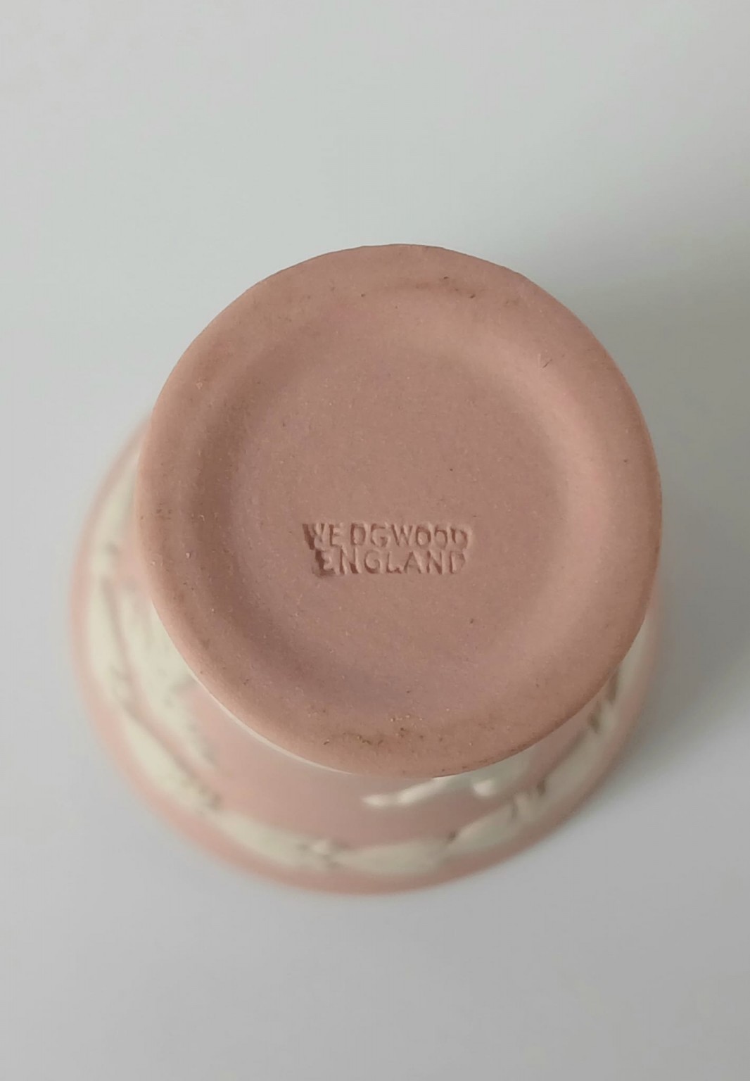 Wedgwood Jasper Pink Miniature Vase – jasperware