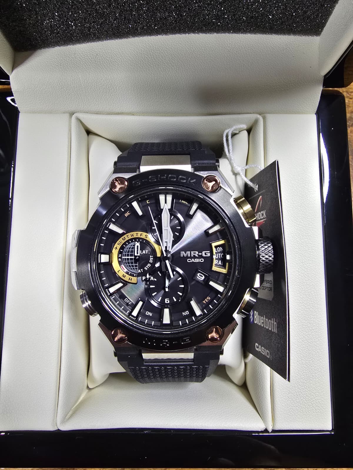 Casio G-Shock MR-G MRG-G2000R-1A GPS Bluetooth Solar Full Set