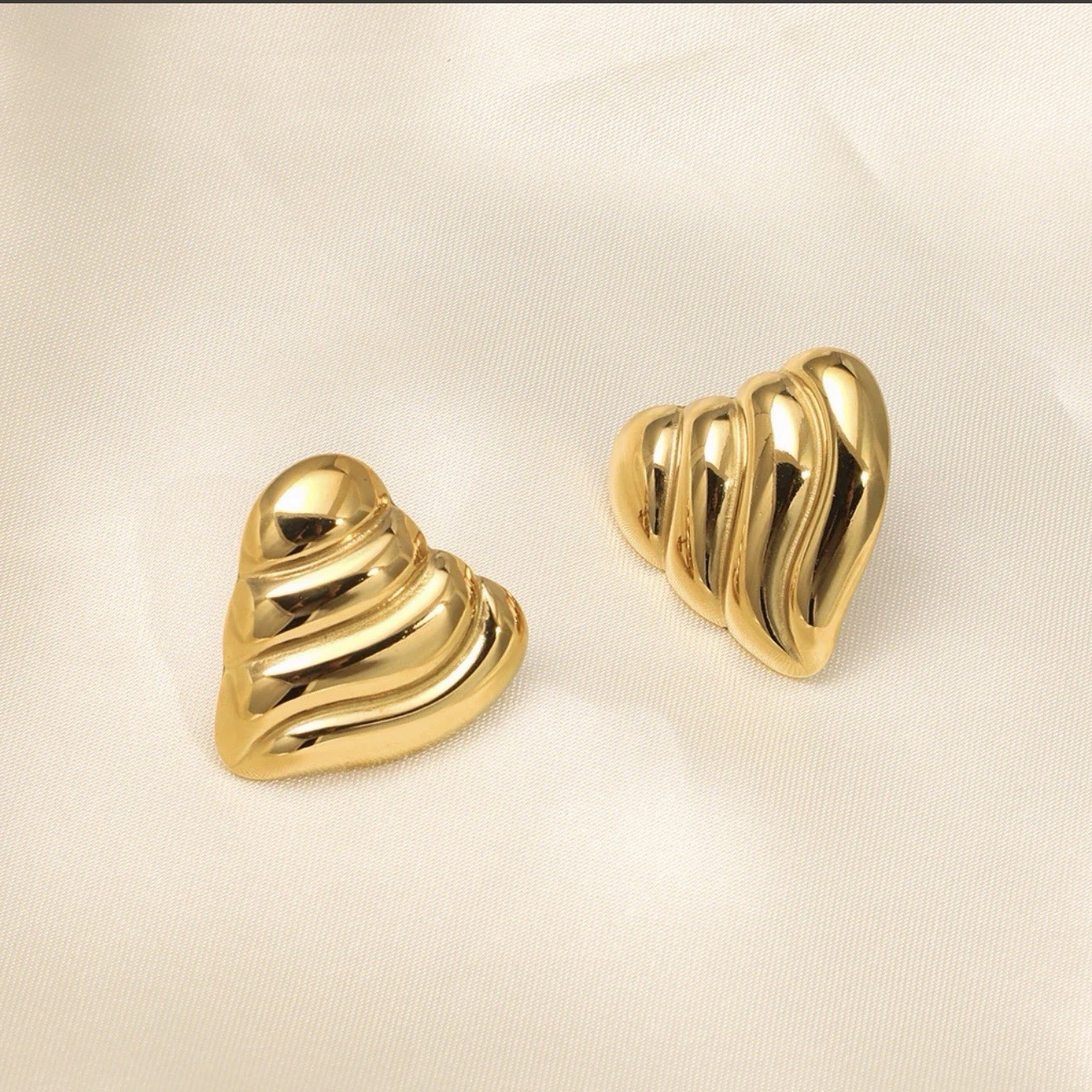 Textured Heart Stud Earrings 18K Gold Plated Stainless Steel | Chunky Modern