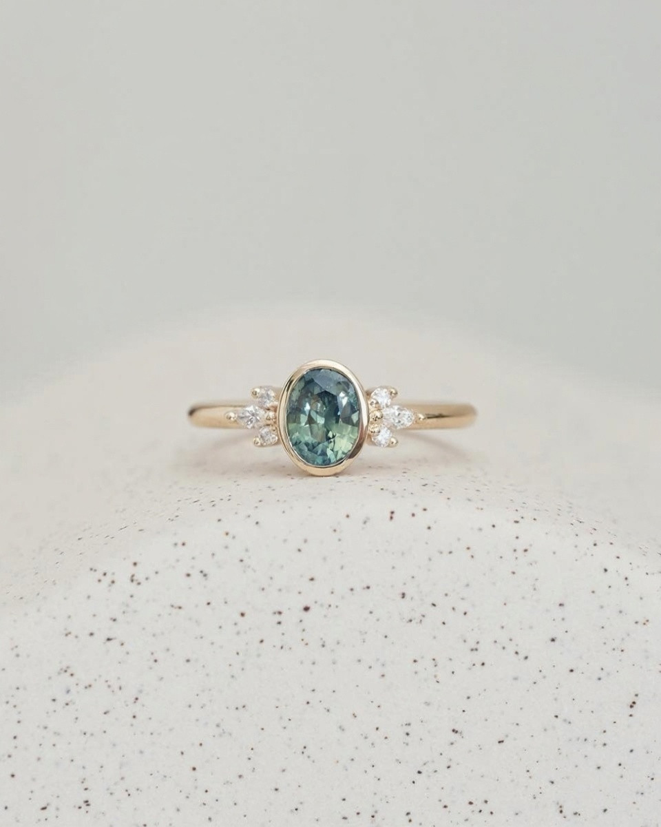 Green teal montana sapphire ring vintage teal sapphire ring Oval cut teal ring