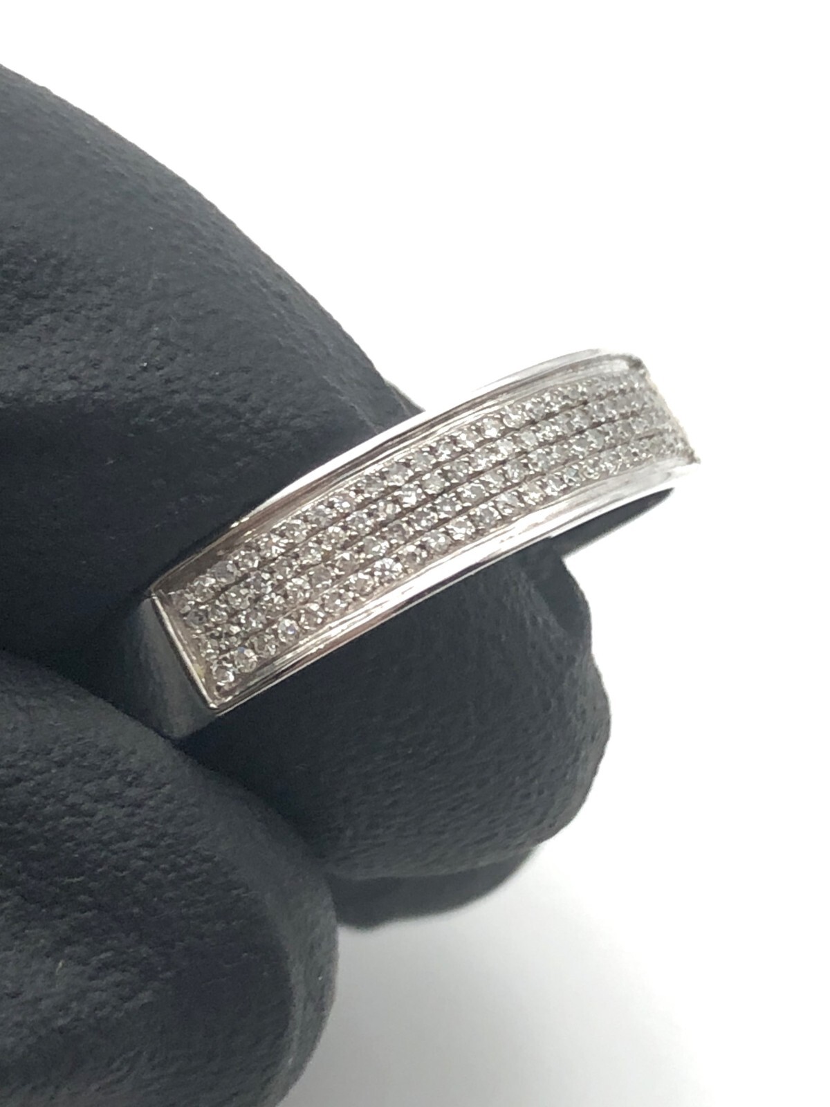 10k White Gold Band with 0.25cts micropave Diamonds Size: 11