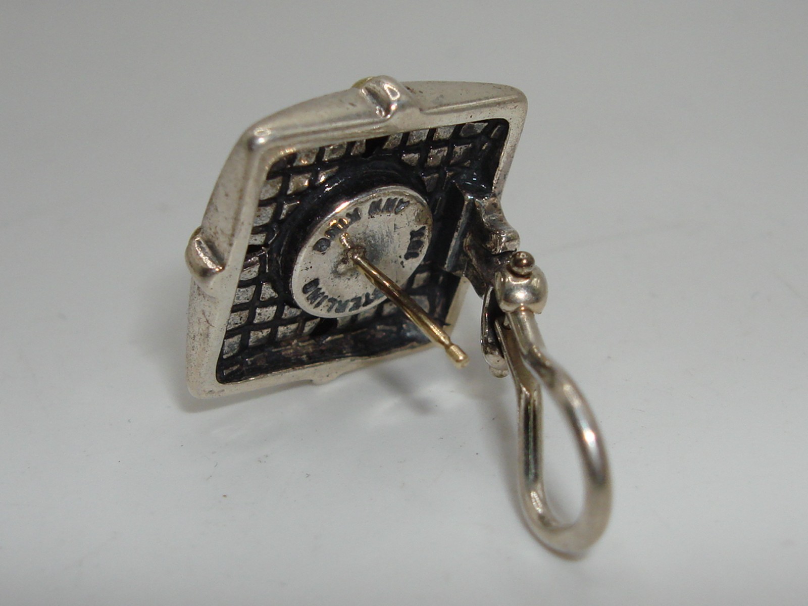 VINTAGE ANN KING STERLING SILVER & 18KT GOLD SINGLE EARRING!