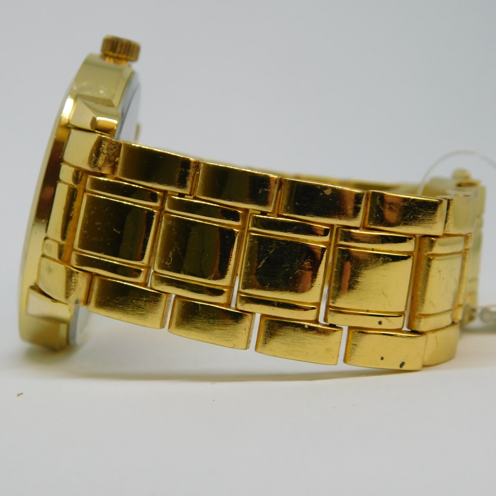 Accutime Watch Corp. MAC8031AL Gold Tone Men’s Watch Sz. 8 1/4″ New Battery