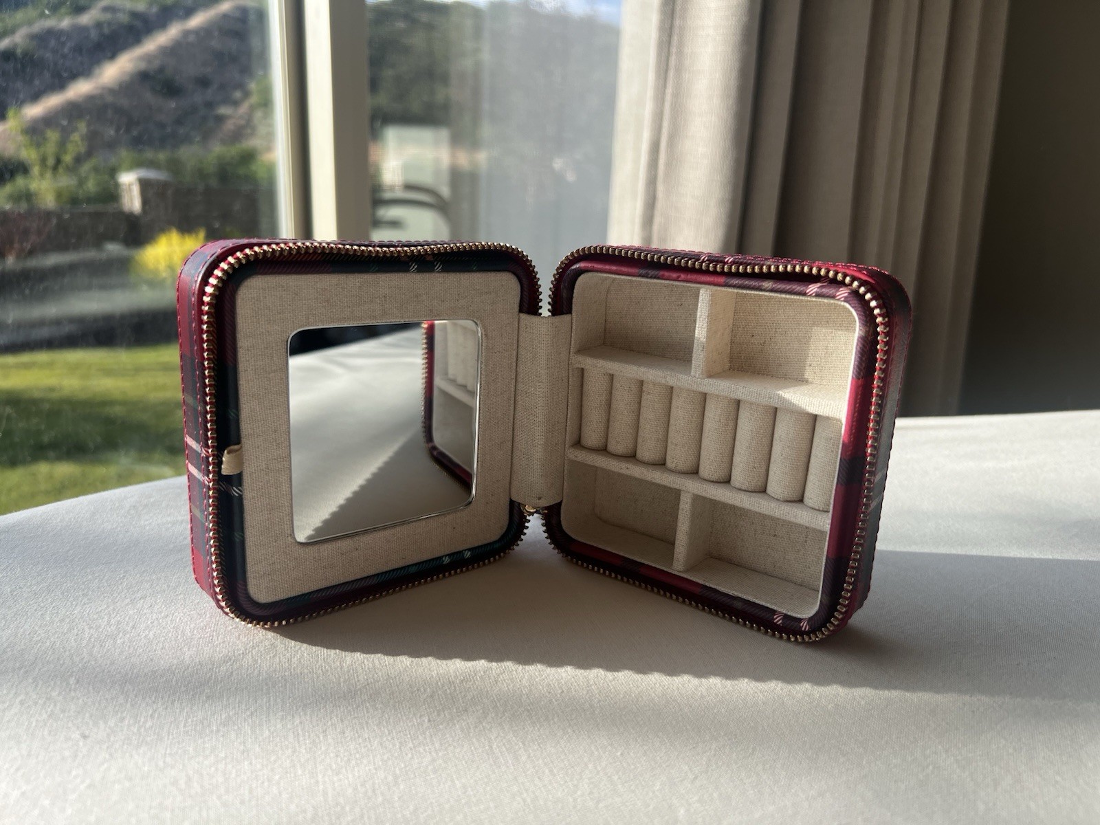 Mark & Graham Plaid Travel Jewelry Case Zip-Around w/ Mirror Faux Leather