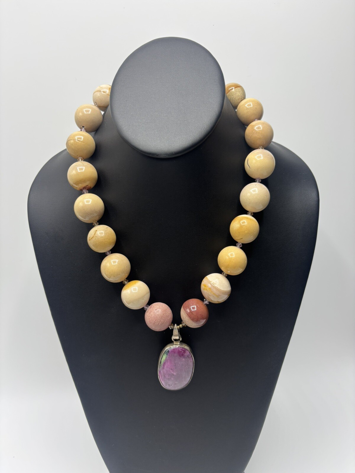 Vtg Sterling Silver Necklace Coral Jade Zoisite Ruby Pendant Beaded Statement
