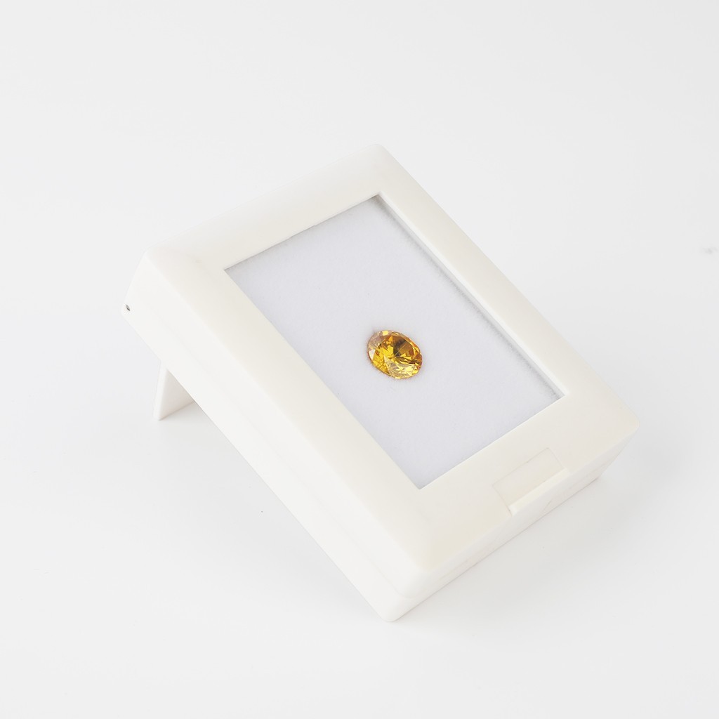 GemTrue Self-Standing Gemstone Display Box – White DK21624-S (12pcs a Pack)