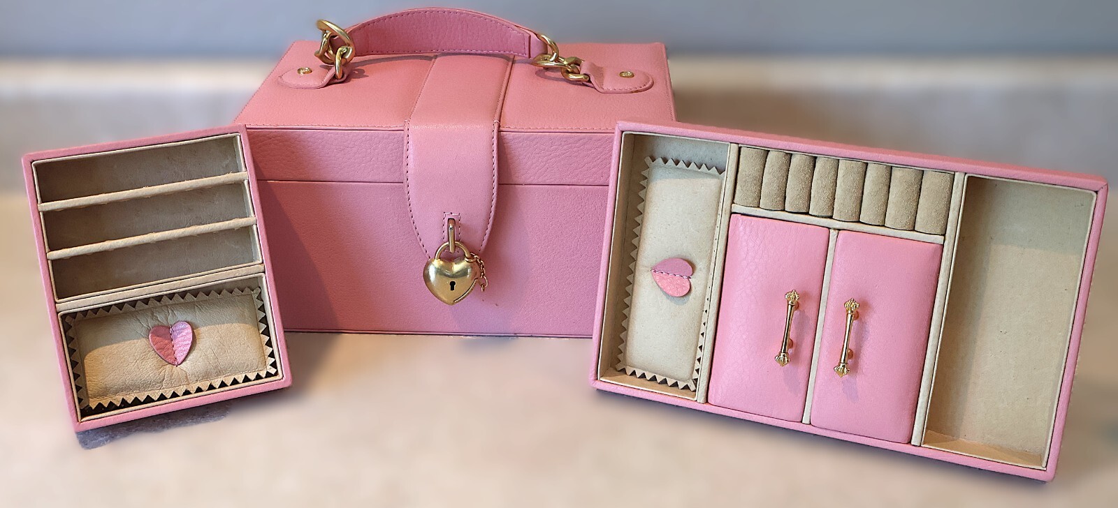 Juicy Couture Light Pink Soft Leather Train Case Jewelry Box & Storage – Vintage