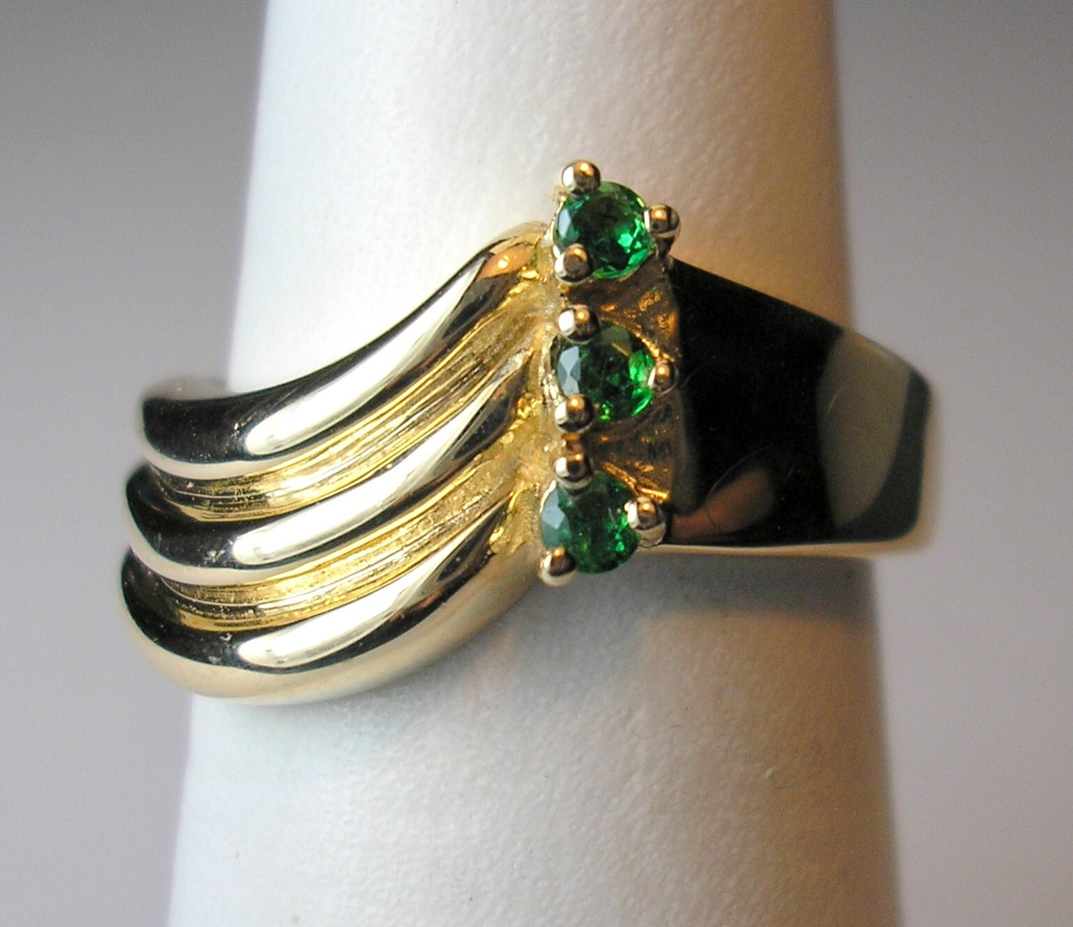 0.11 ct tw Genuine Natural Tsavorite Garnets 14K Yellow Gold Ring Was $995 Video