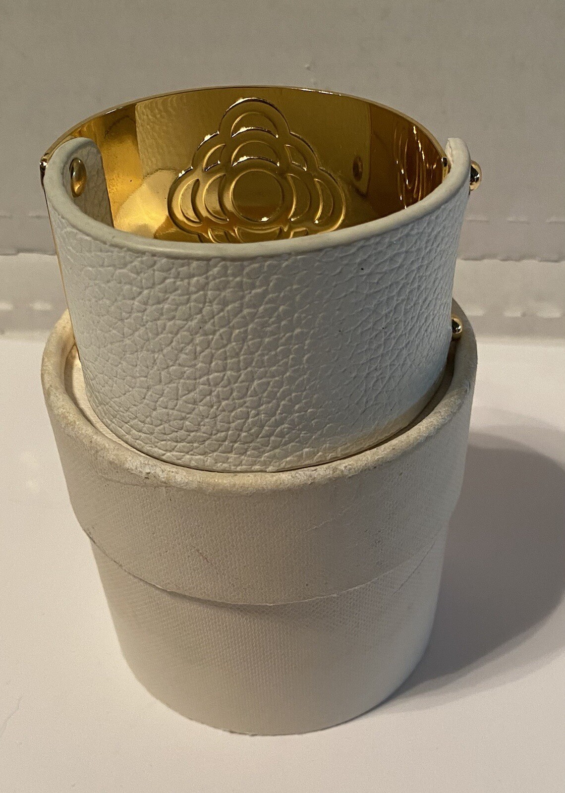 Parker Daniels White and Gold-tone Modernist Cuff Bracelet Flower Design