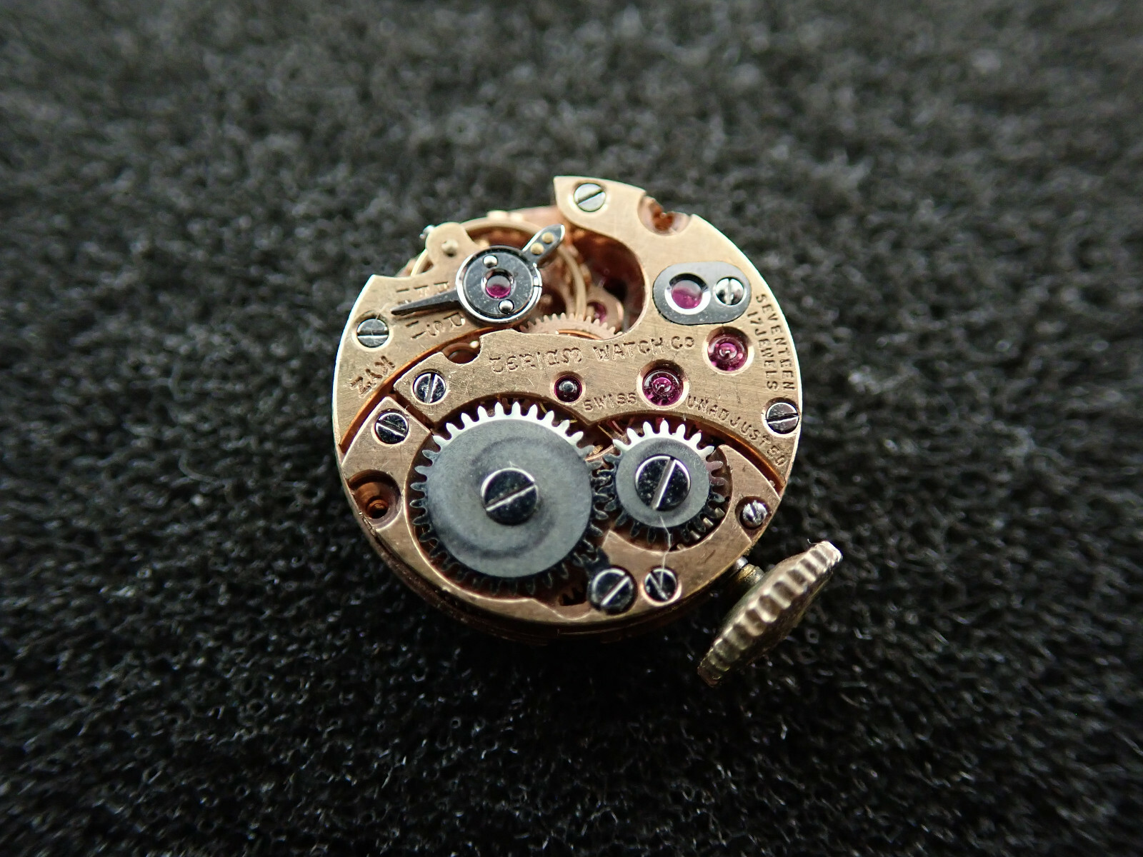 LADIES 13.7MM DEN-RO JERIAM WATCH CO. WRIST WATCH MOVEMENT CAL. F 21 – RUNNING