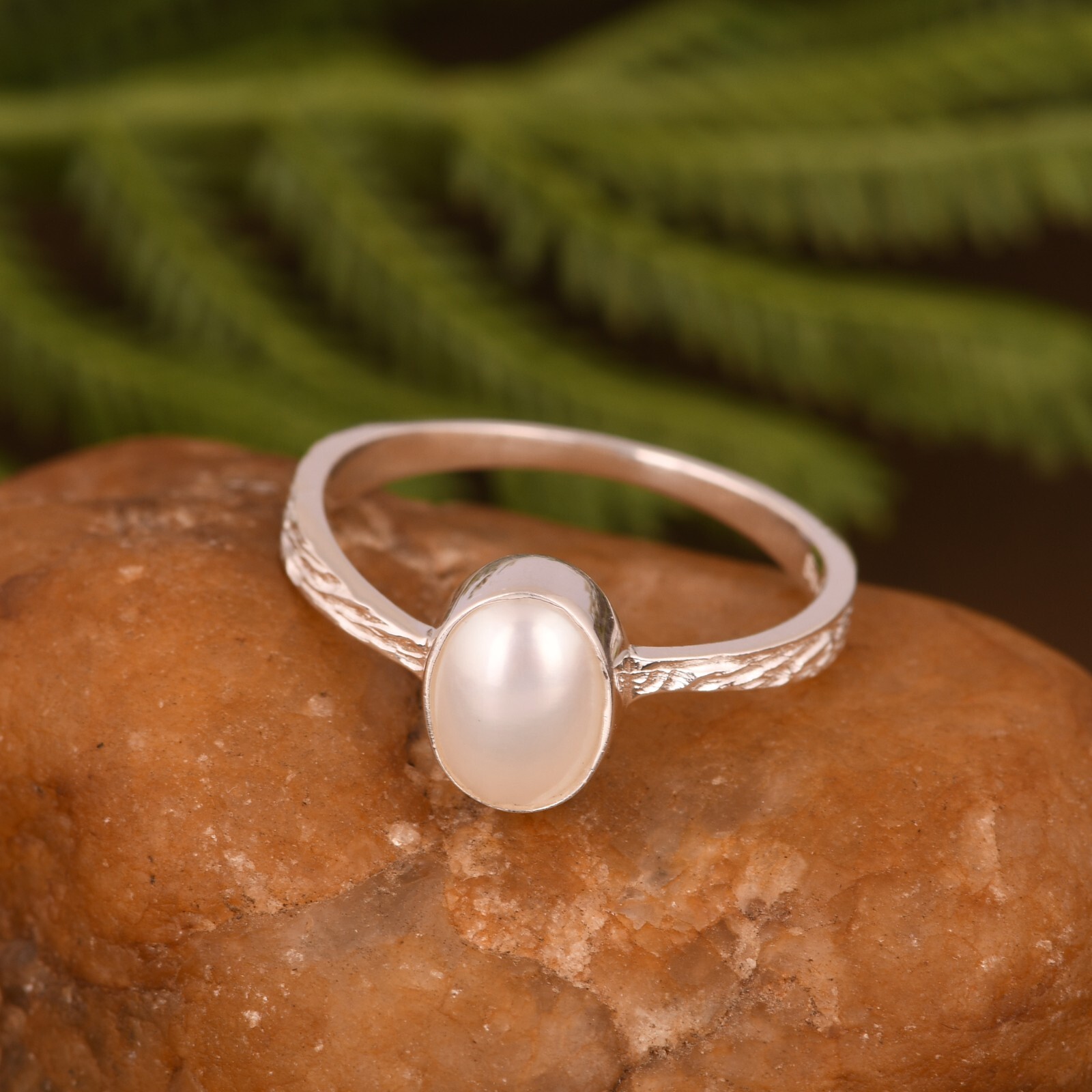Oval Shape Natural Pearl Gemstone 925 Sterling Silver Engagement Women’s Ring