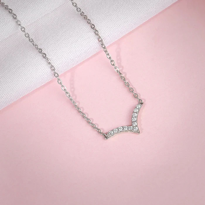 Fine 925 Sterling Silver V Shape CZ Pendant Necklace 17-19″ Adjustable for Women