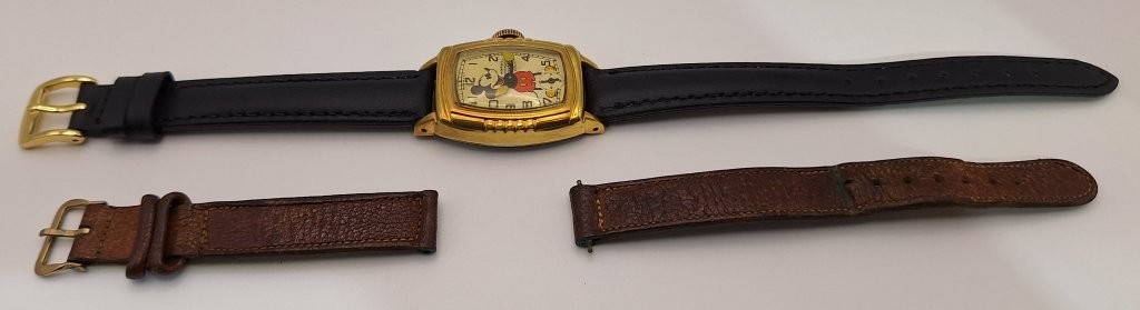 1939 Ingersoll Mickey Mouse ULTRA RARE Gold Toned Watch Serviced and Wearable