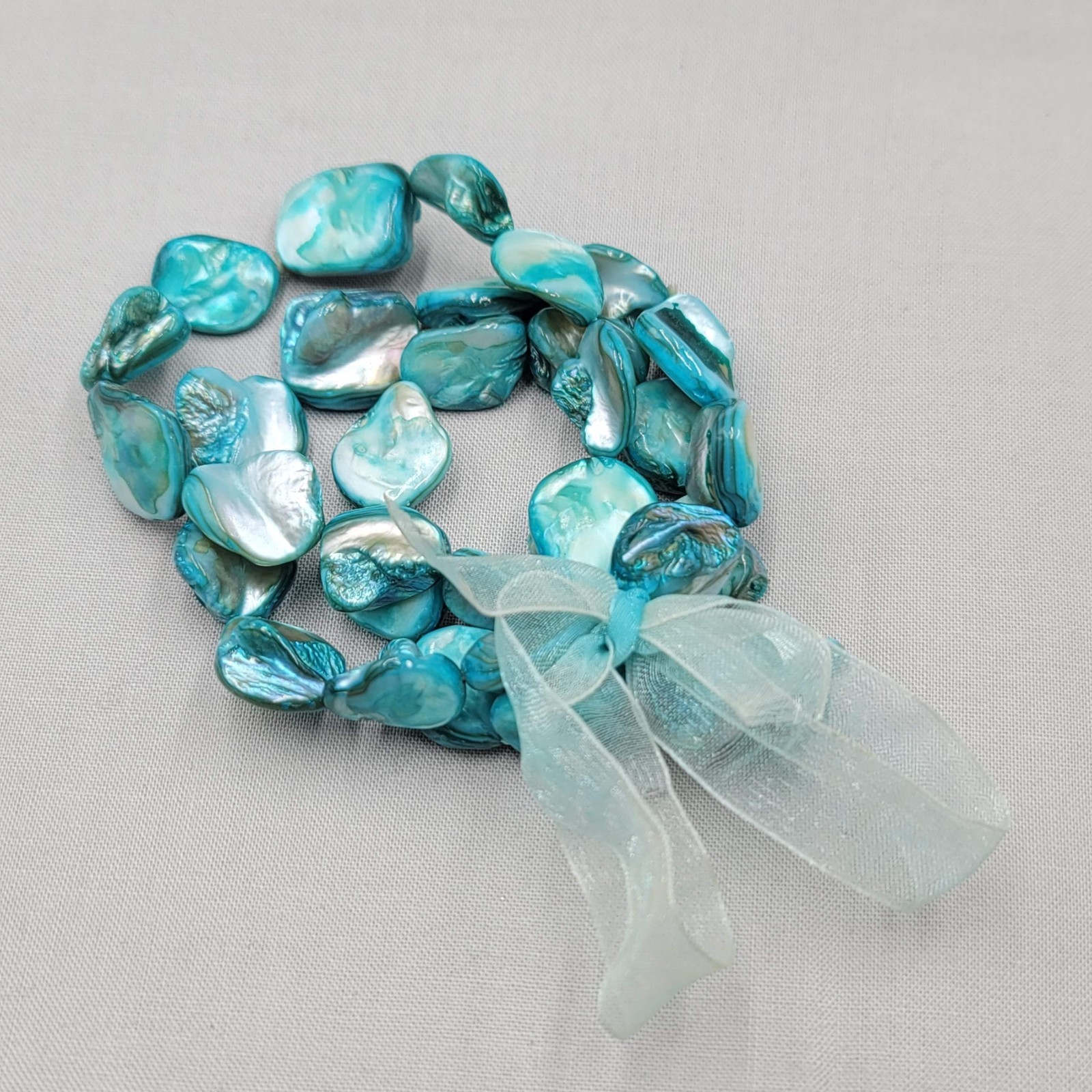Teal Blue Dyed Real Seashell Bead Bracelet Set of 3 Elastic 6″