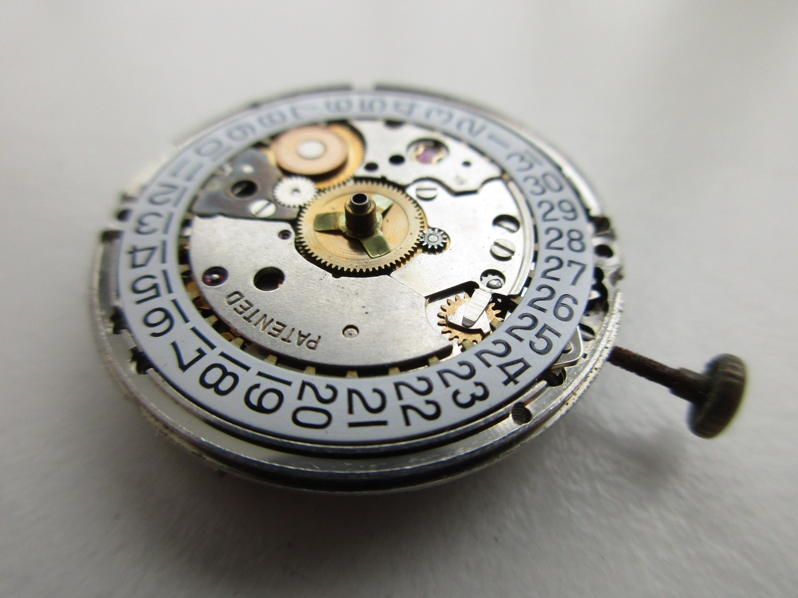 ETA cal. 2783 Swiss made automatic 25 jewels watch movement – white date at 3