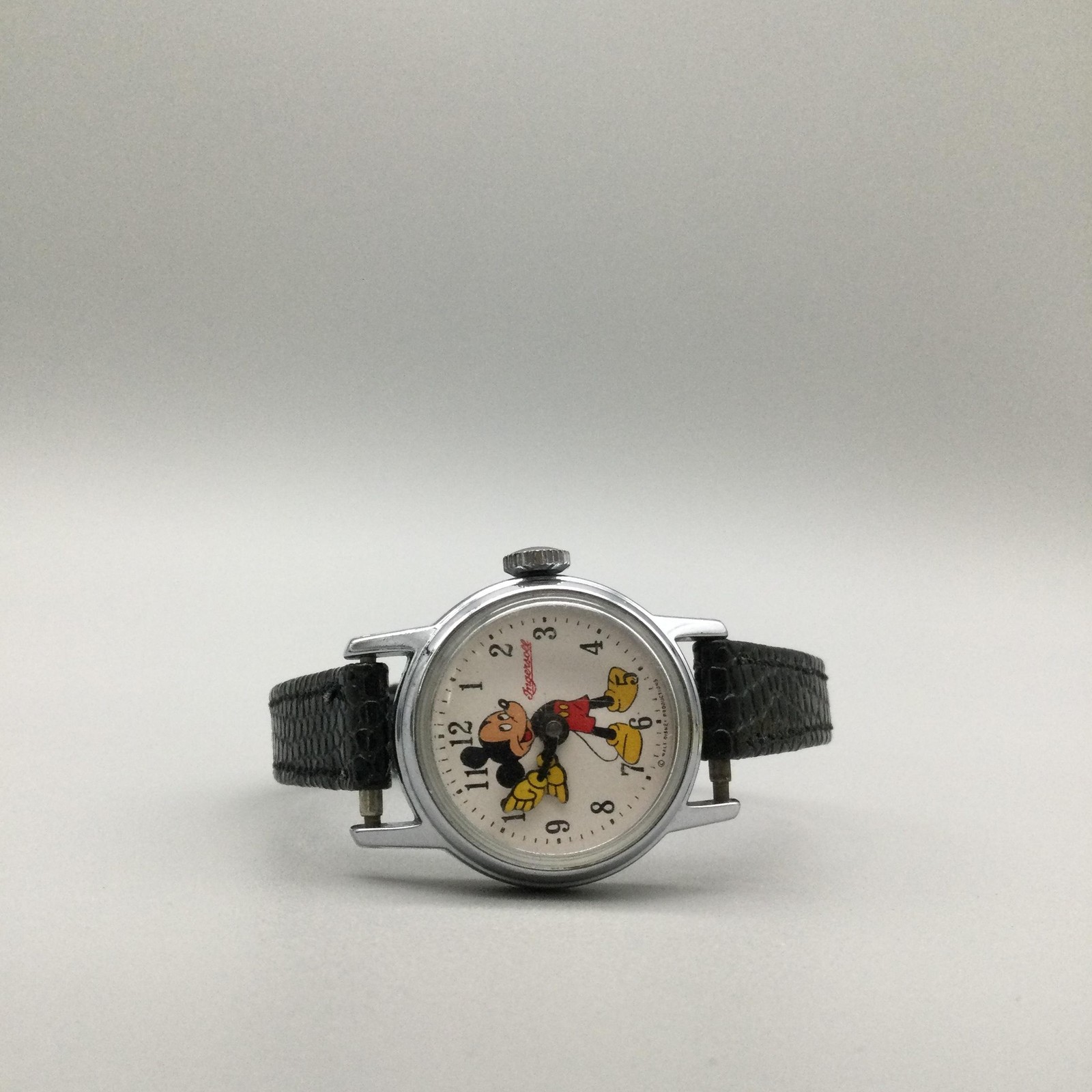Vintage Ingersoll Disney Boys Watch 24mm Mickey Mouse Manual Wind Black Strap