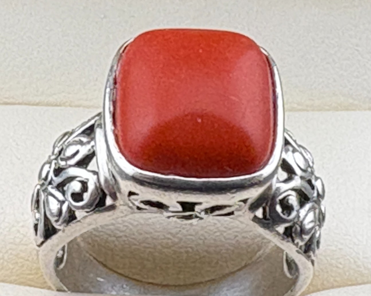 925 Sterling Silver Scrollwork Artisan Carnelian Ring Size 8.75 TMA – 7 grams