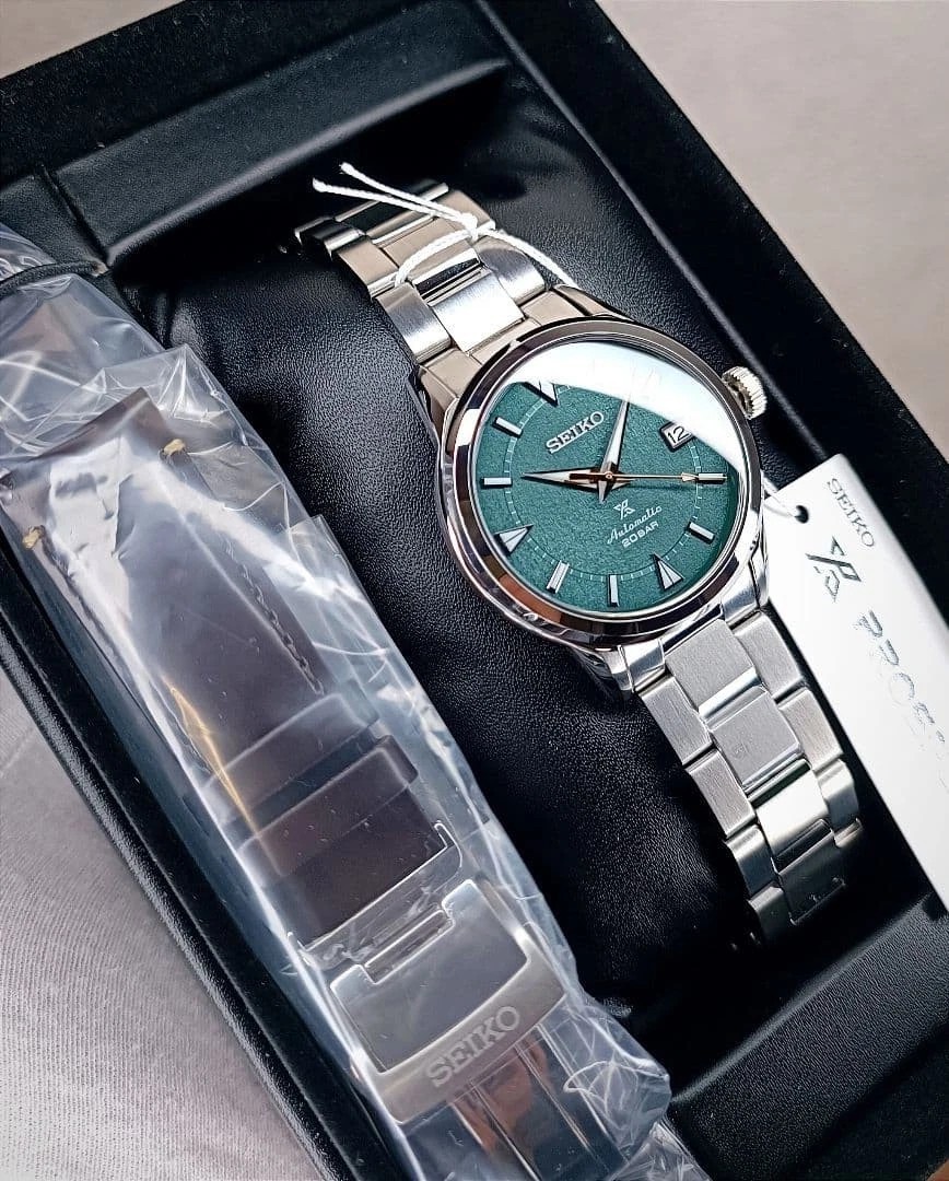 New Seiko Prospex Alpinist Mystic Forest Dial Men’s Steel Bracelet Watch SPB289