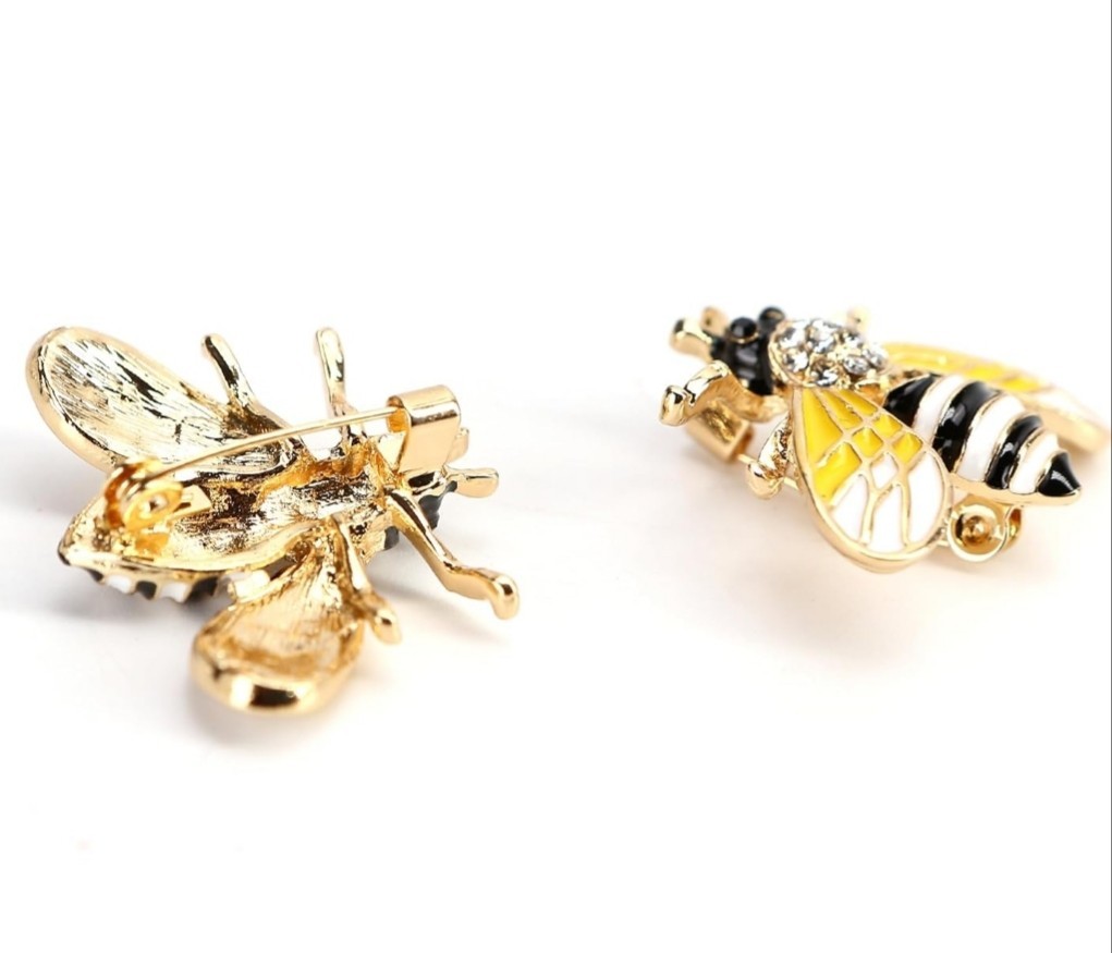 VINTAGE GOLD BUMBLE BEE INSECT BUG BROOCH PIN~RHINESTONE ENAMEL~GARDENER GIFT