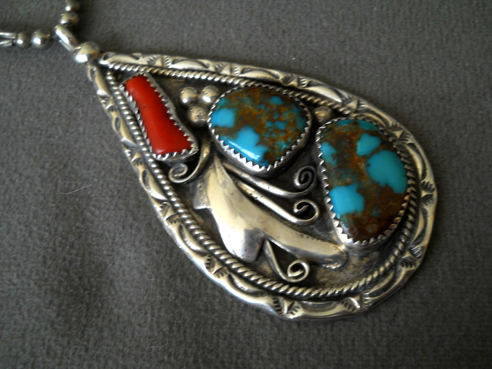 Native American Bisbee Turquoise Coral Sterling Silver / Liquid Silver Necklace