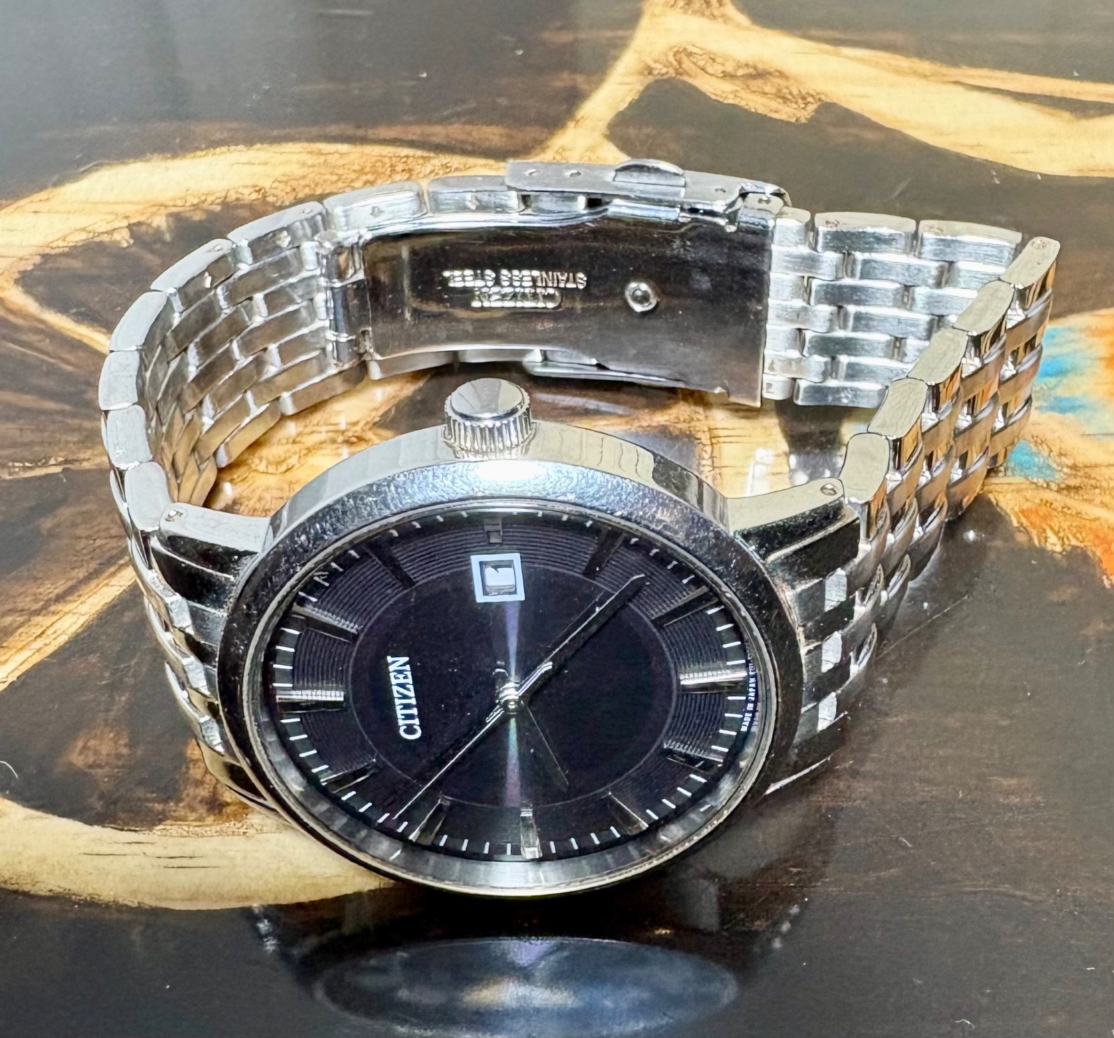 Mens Citizen Eco-Drive Solar-Stainless Steel-Model e111-37mm-Black Dial